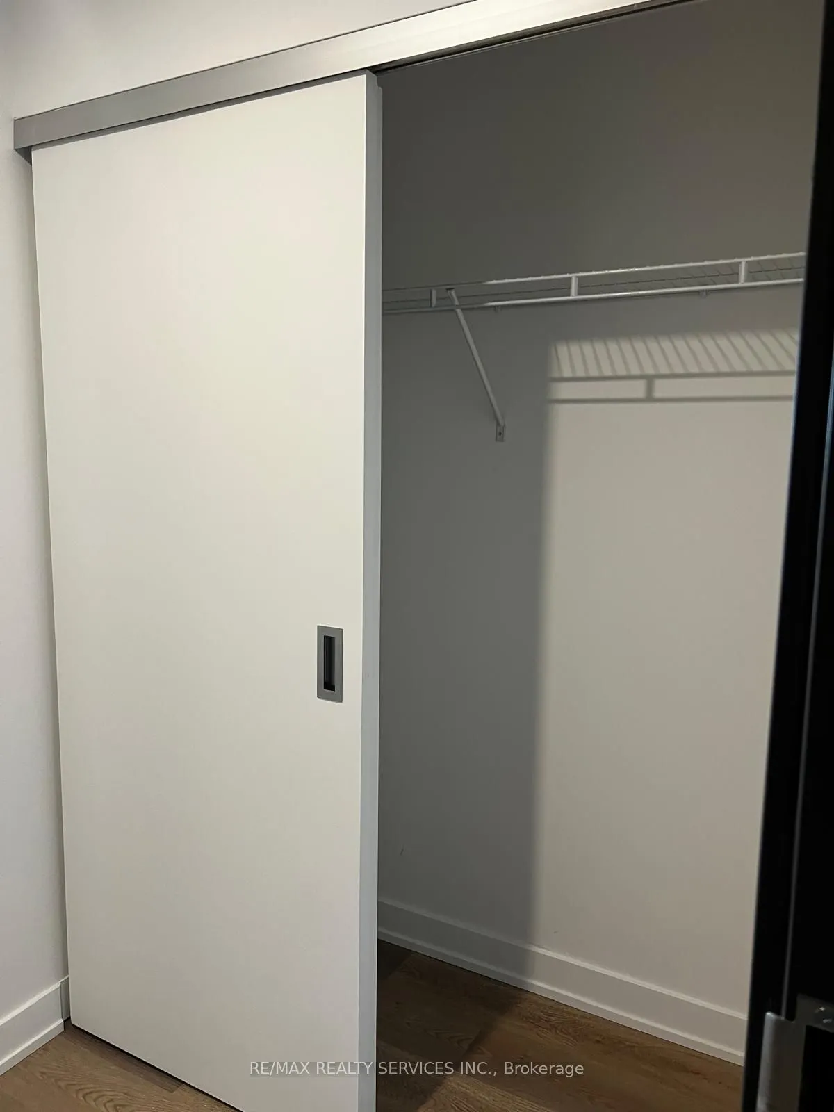 91 John Street N #1202
