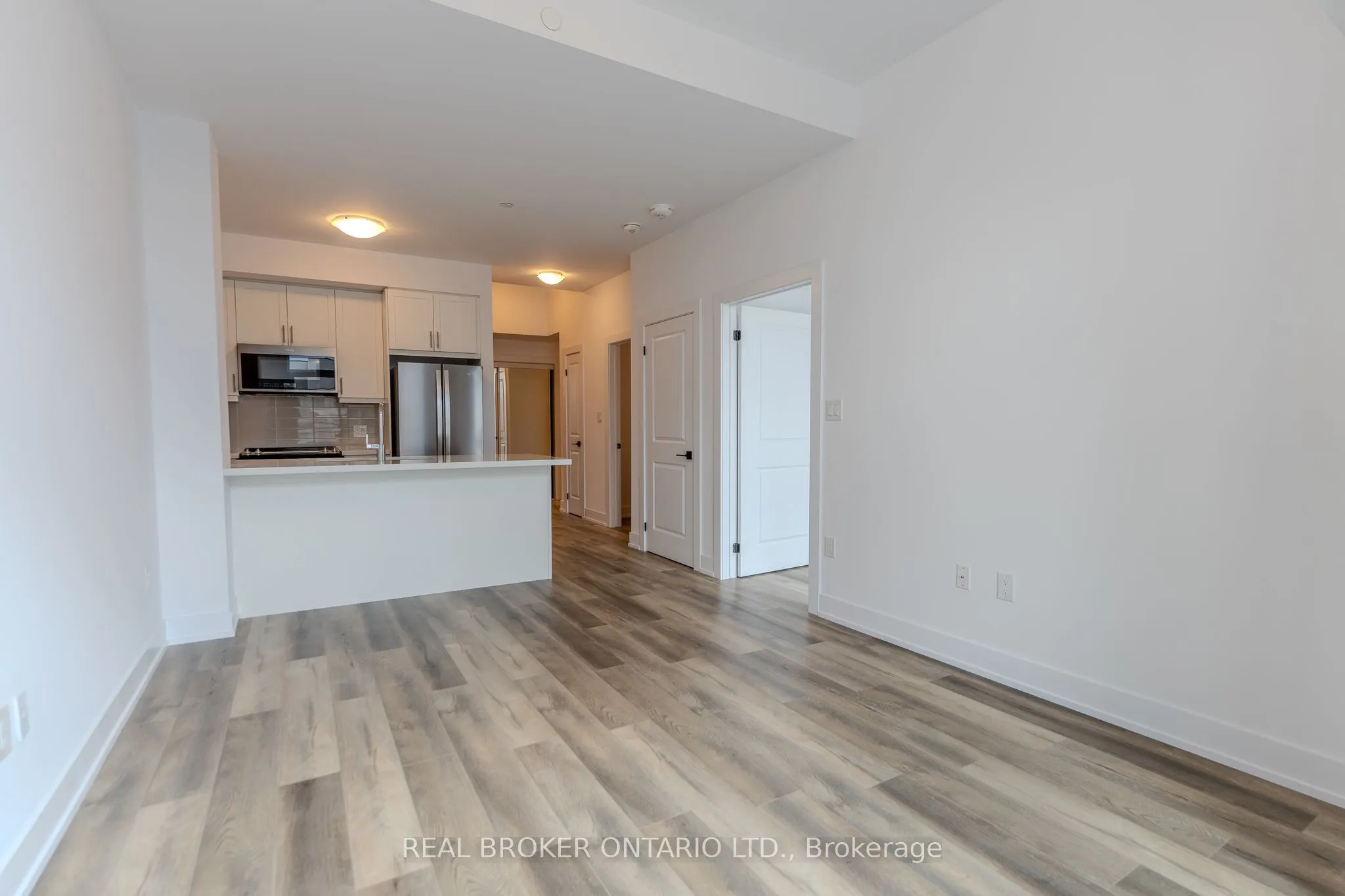 470 Dundas Street E #1213