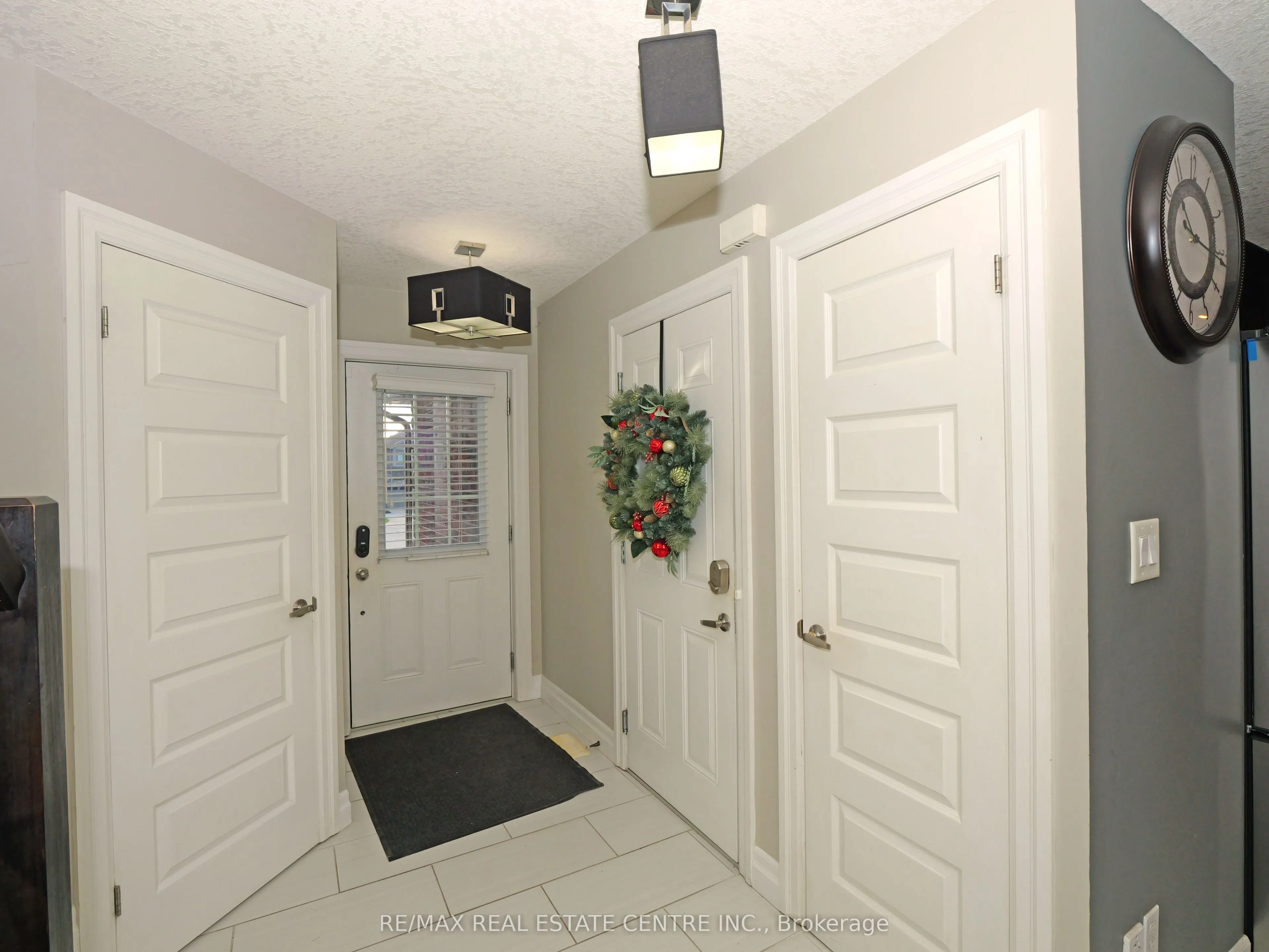 1984 Frederick Crescent