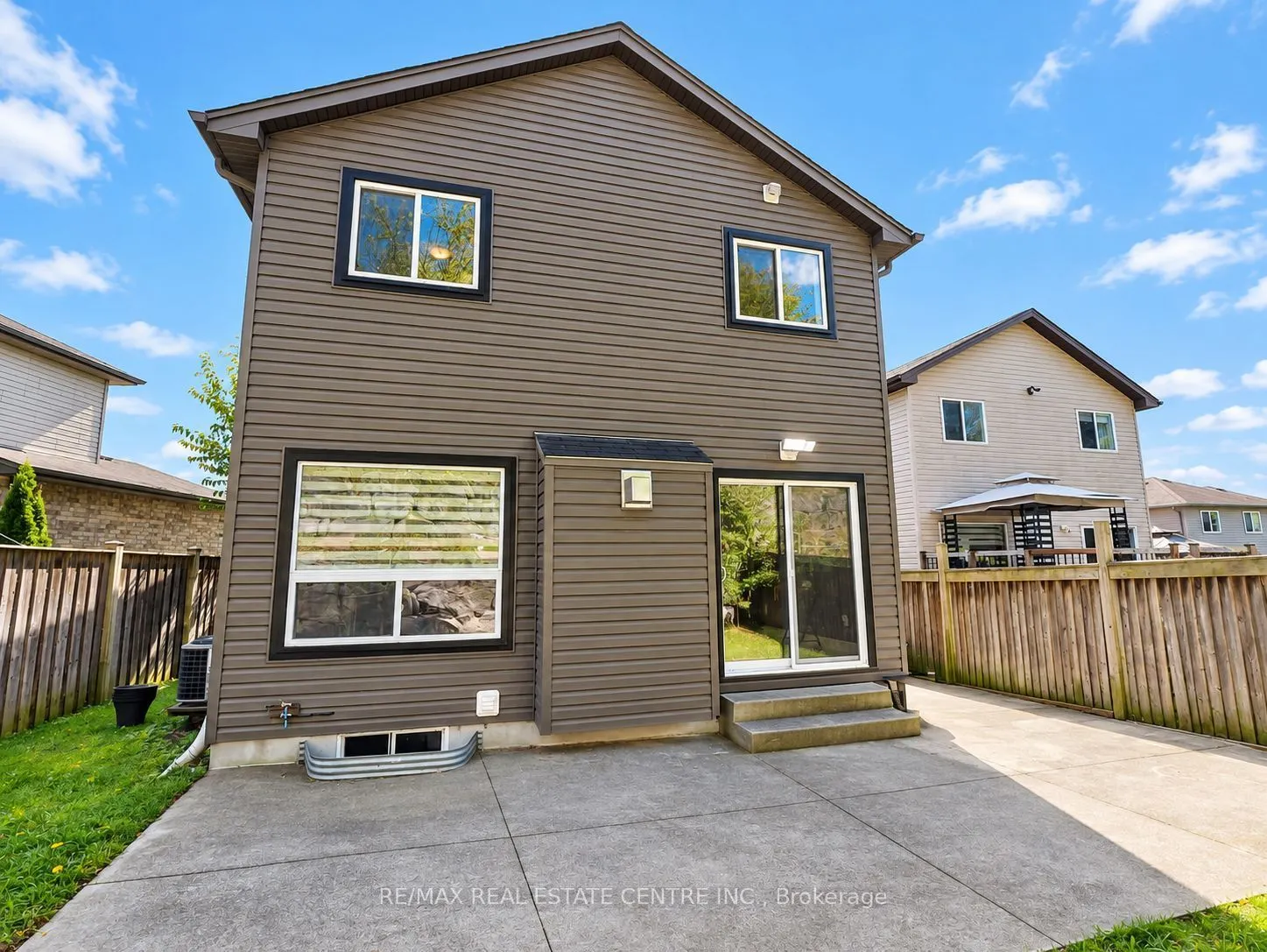 1984 Frederick Crescent