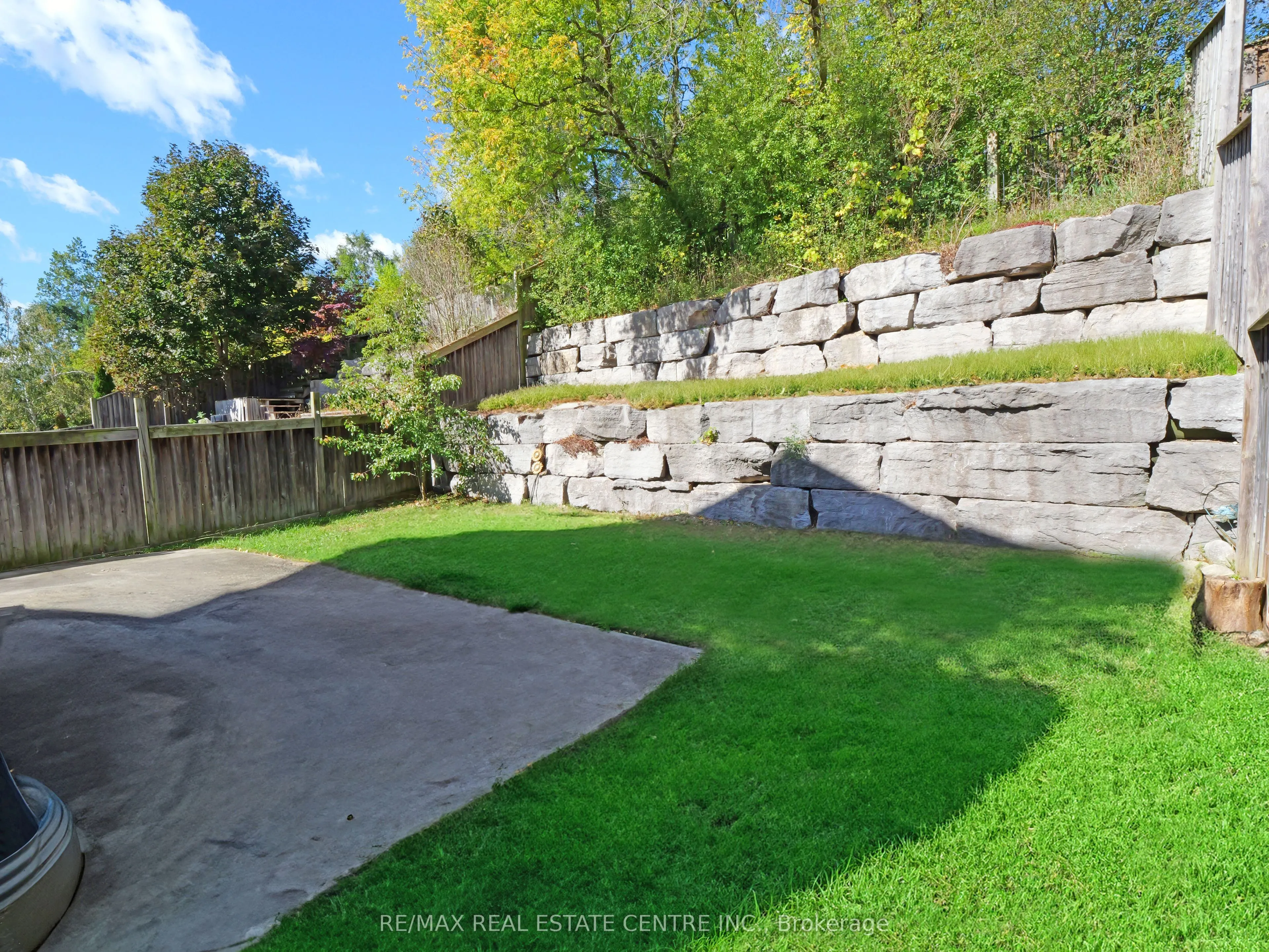 1984 Frederick Crescent