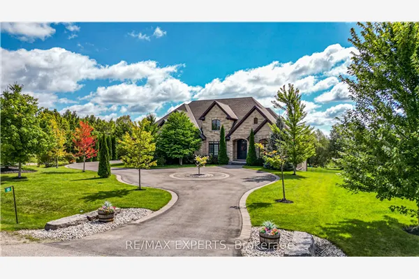 10 Old Ruby Lane