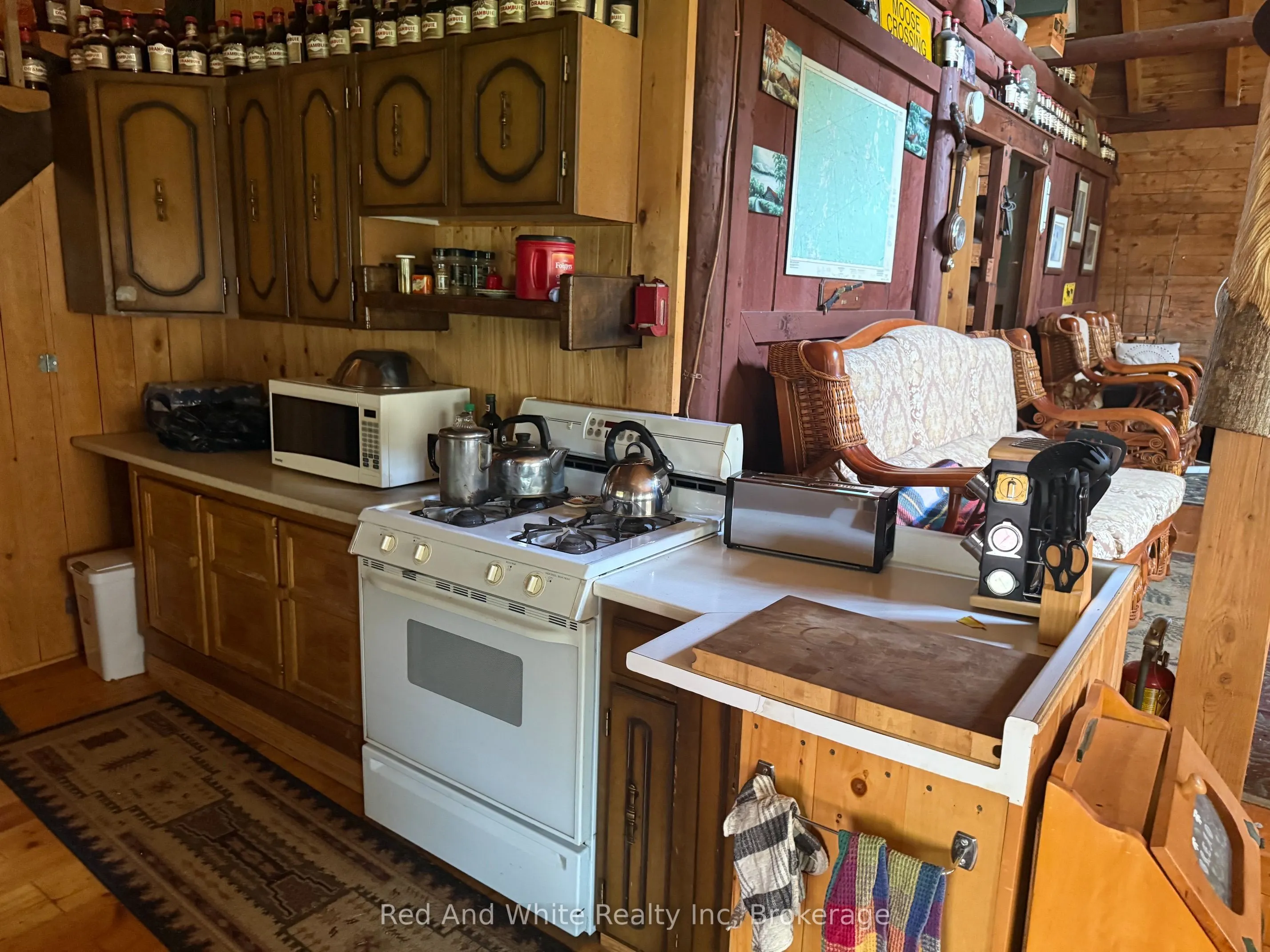 1665 Nelson Lake Road