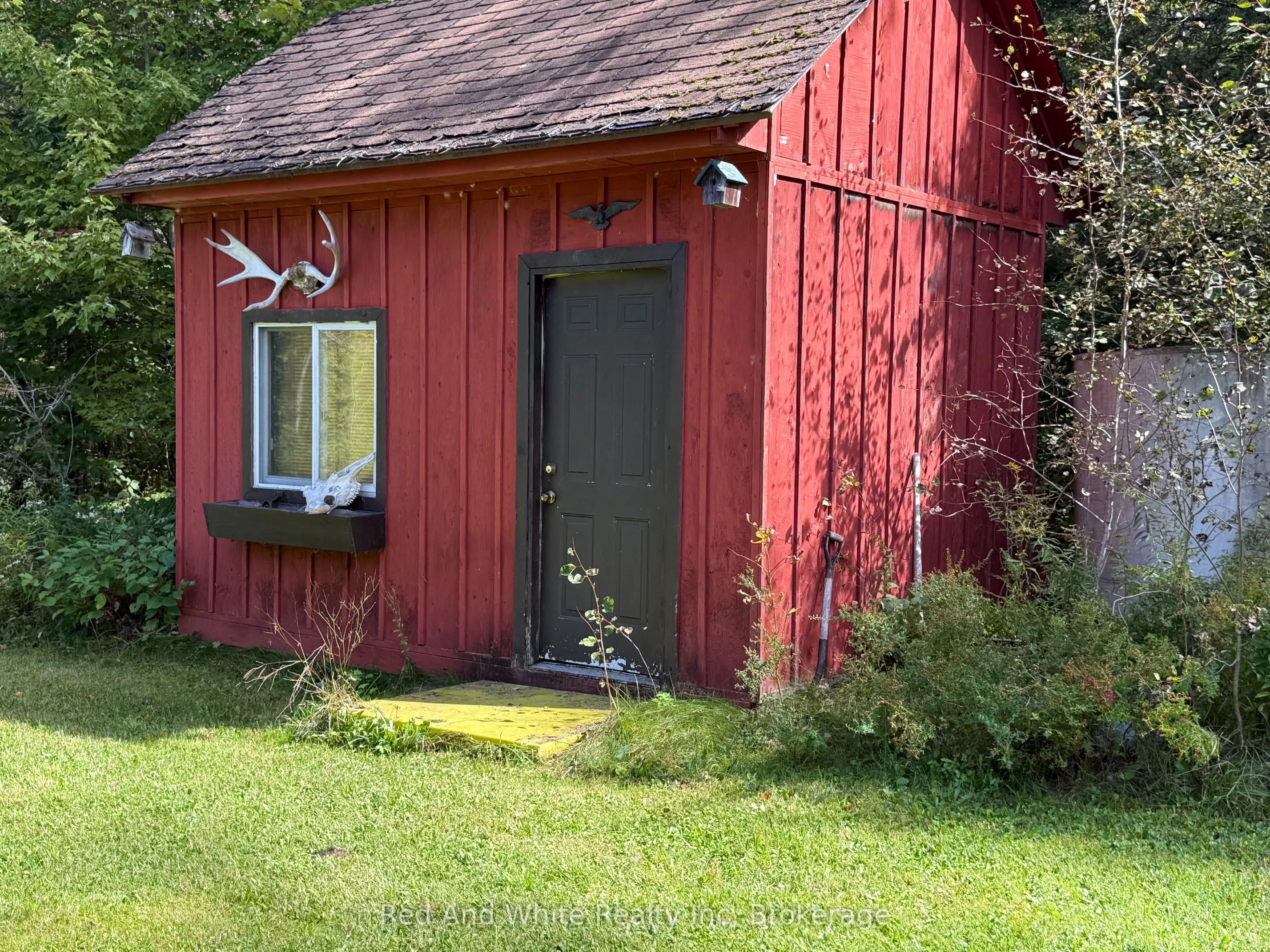 1665 Nelson Lake Road