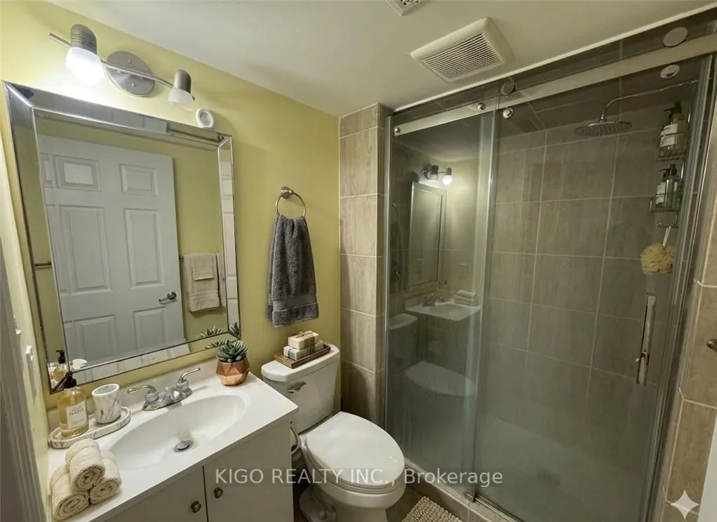 40 Lena Crescent #Basement