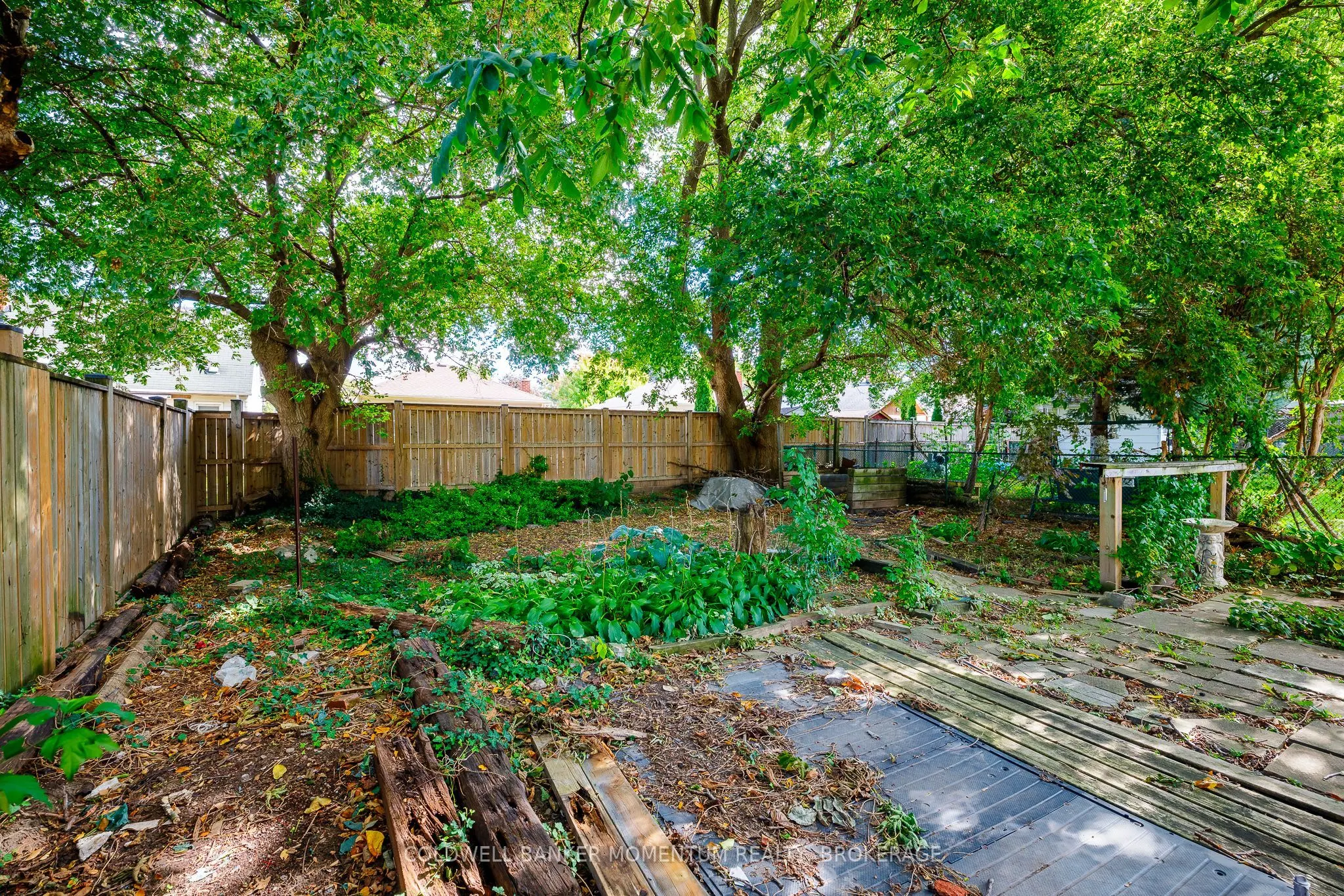 5542 Highland Avenue