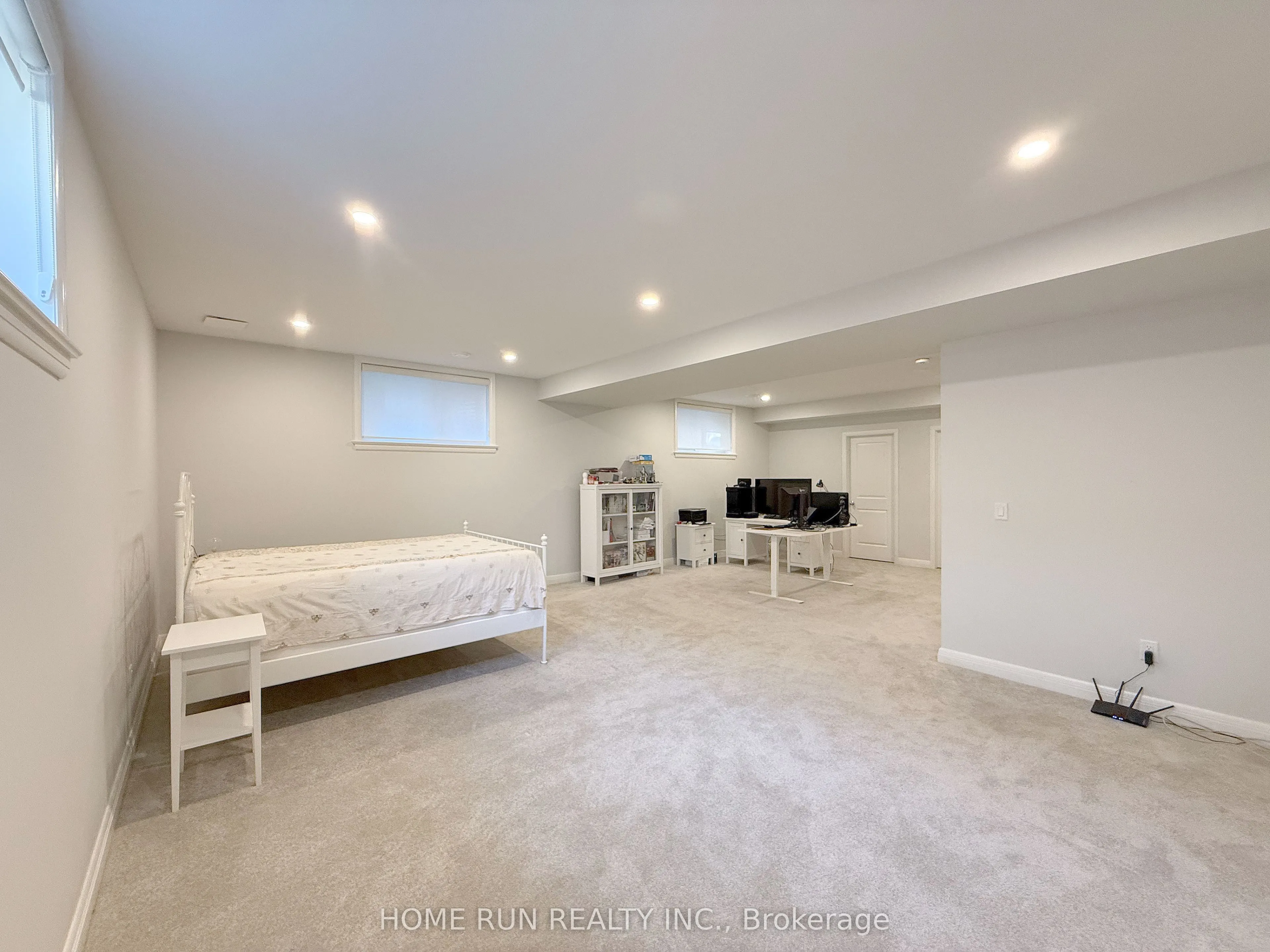 322 Lysander Place