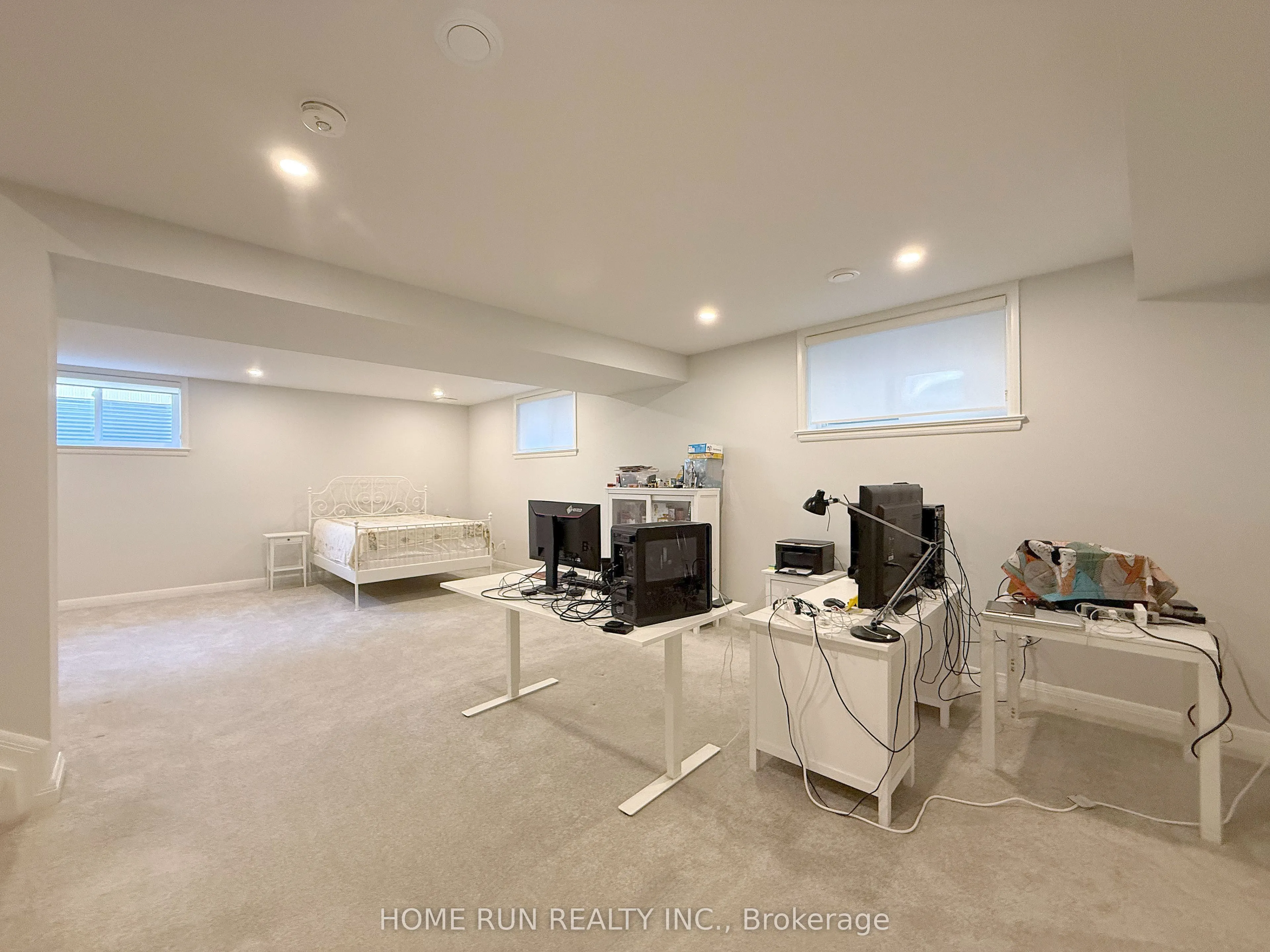 322 Lysander Place