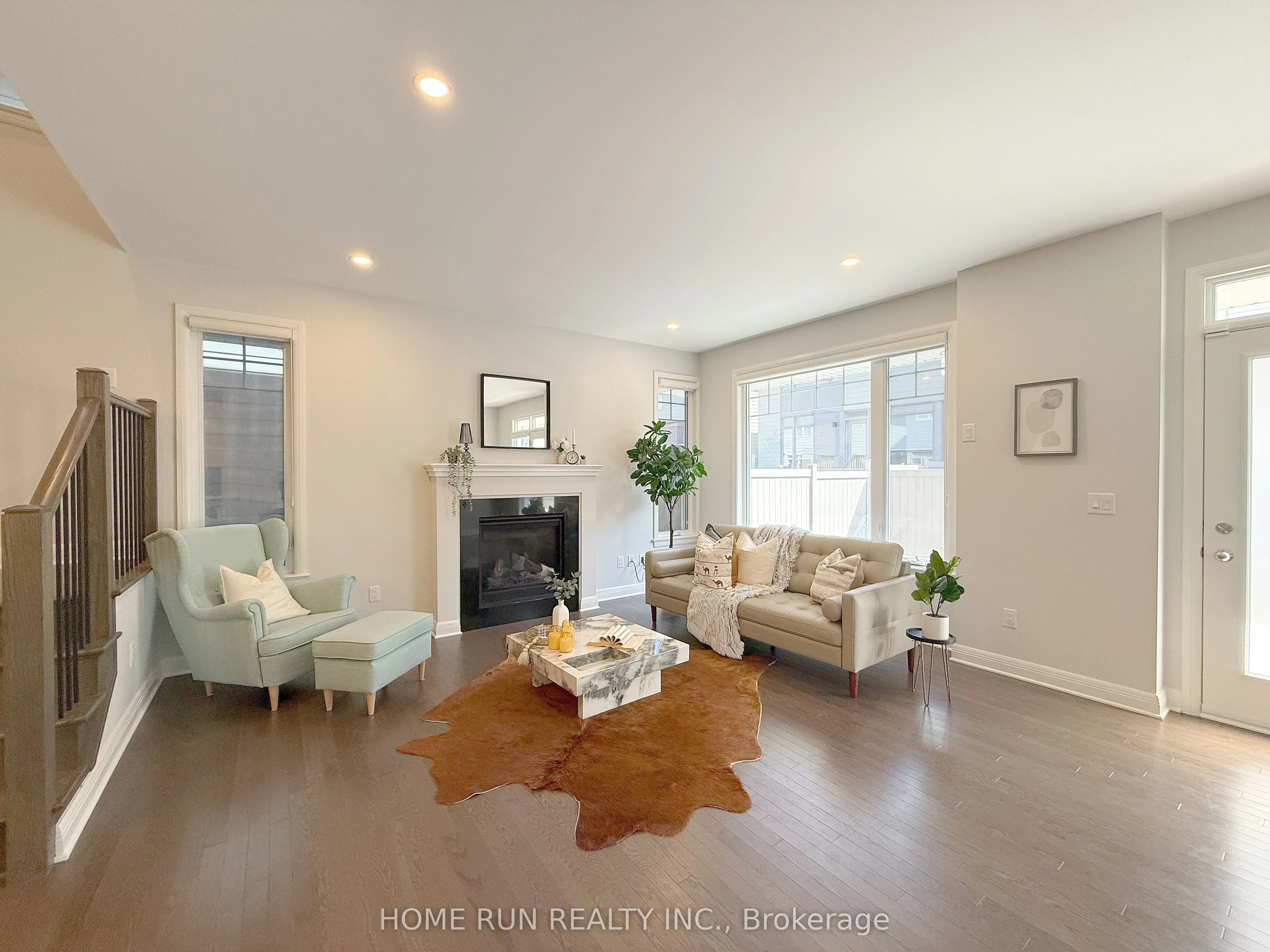 322 Lysander Place