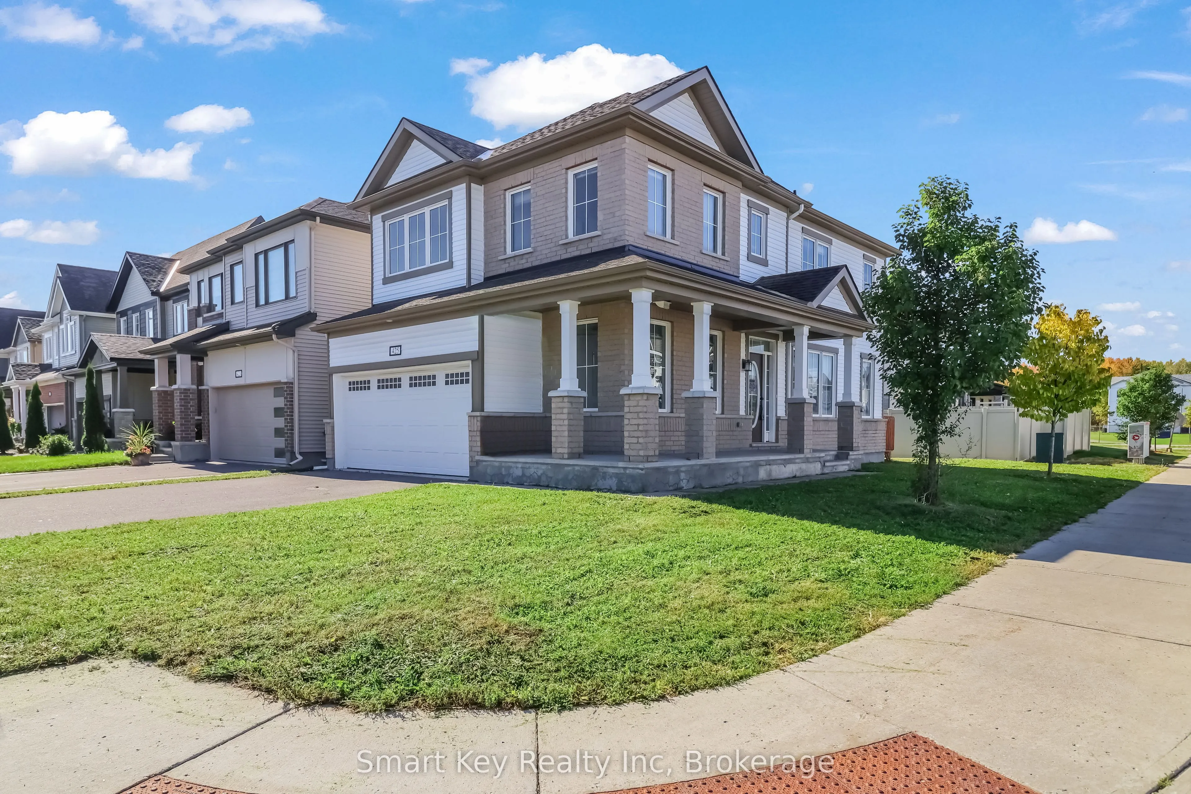 425 Aphelion Crescent