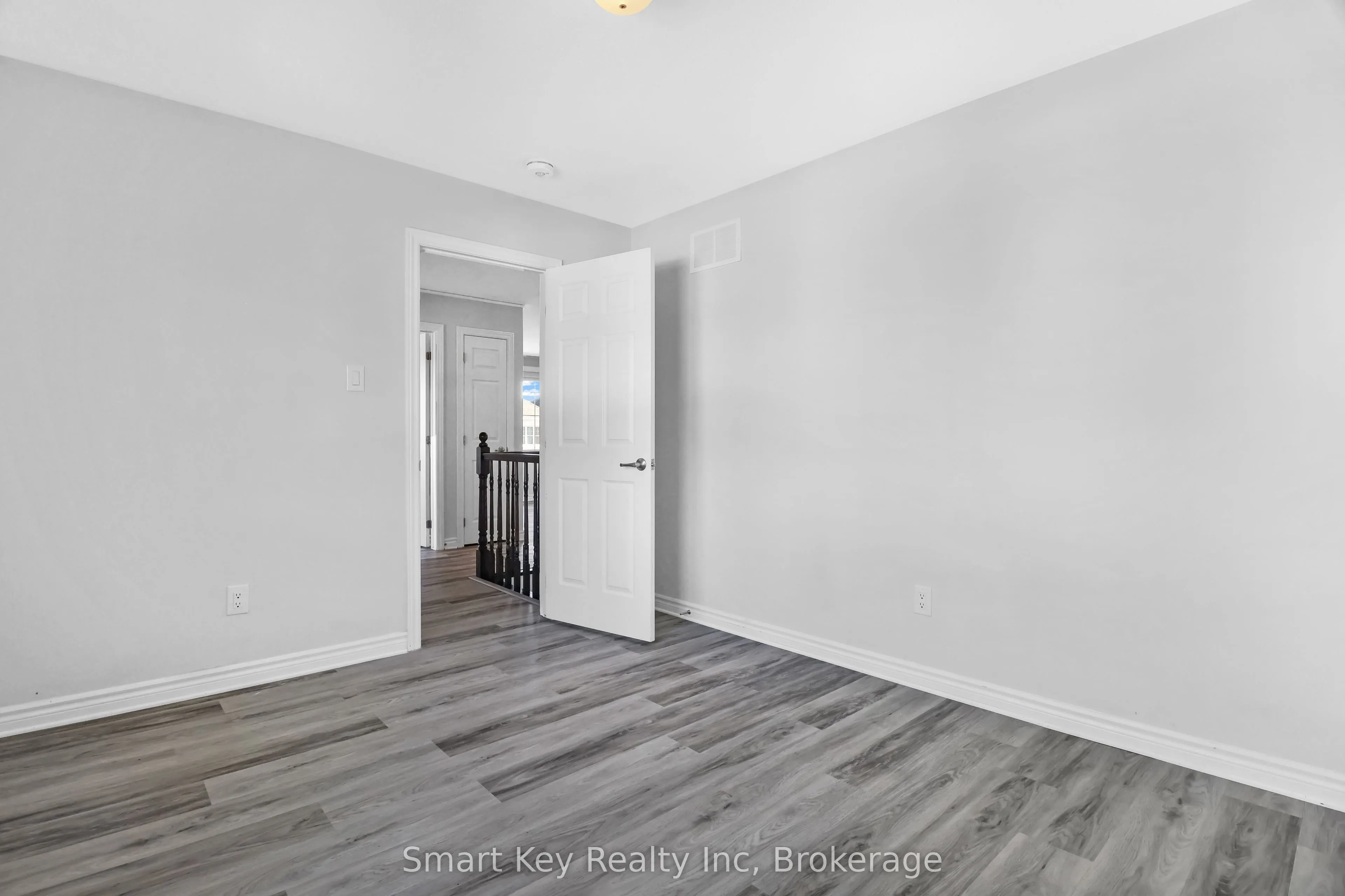 425 Aphelion Crescent