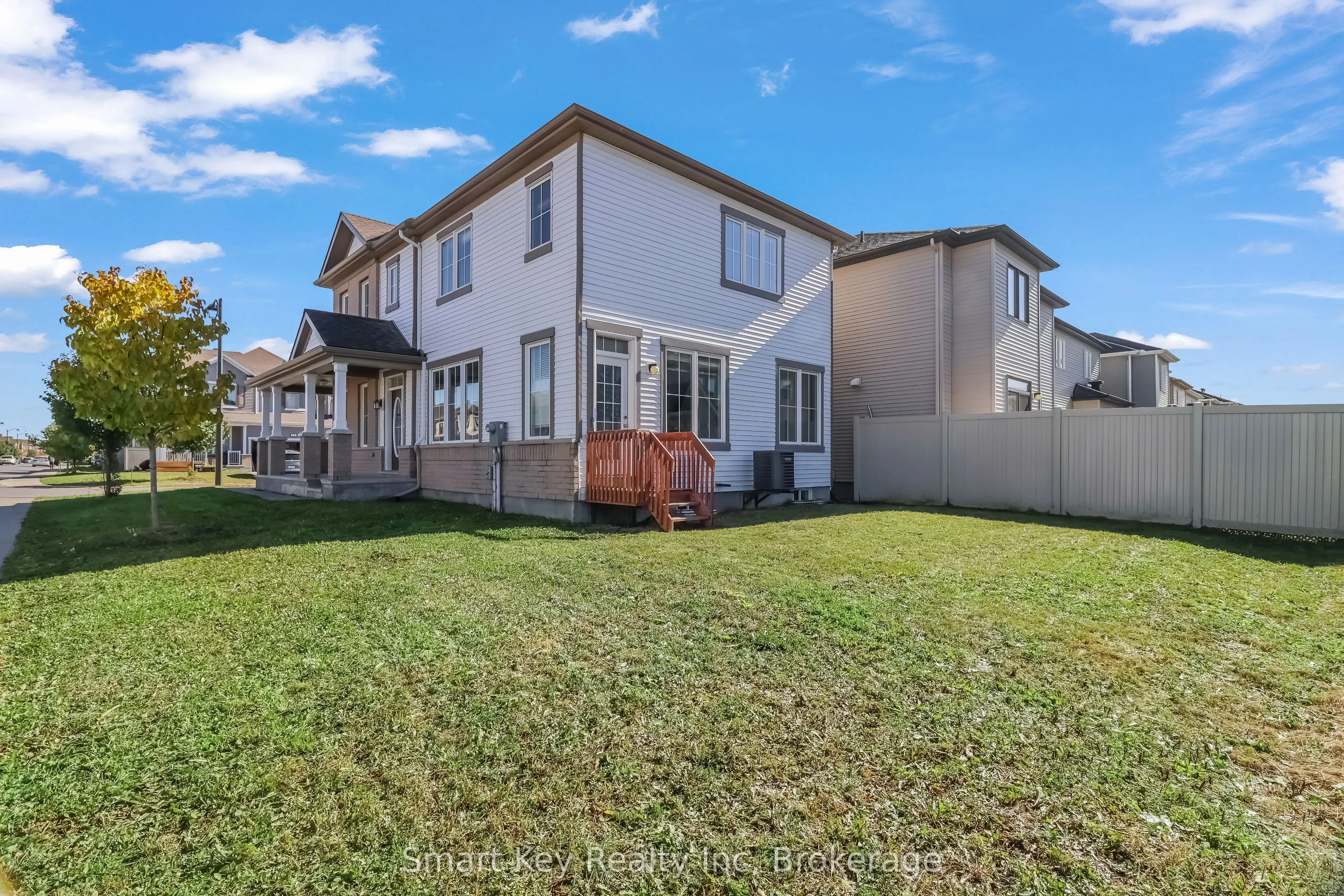 425 Aphelion Crescent
