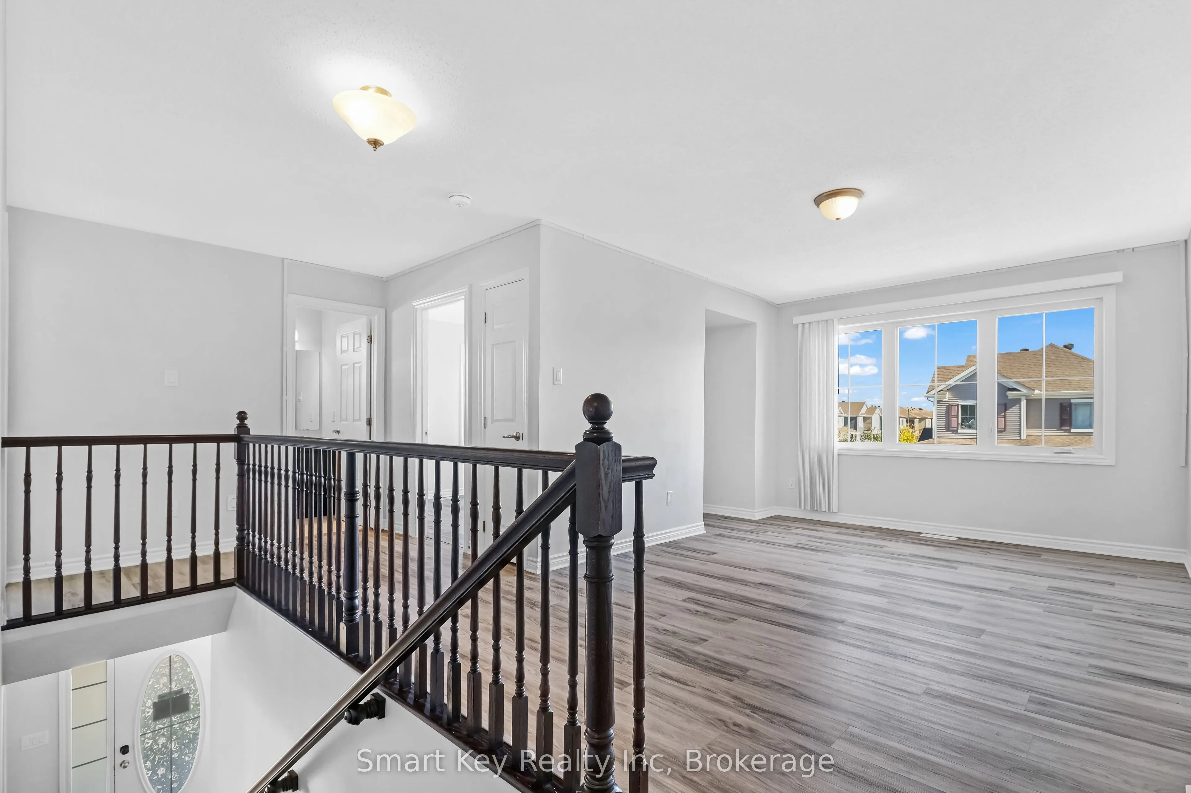 425 Aphelion Crescent