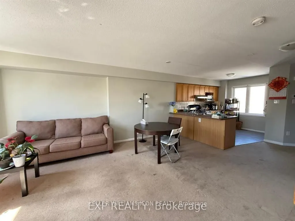 374 Moffat Pond Court