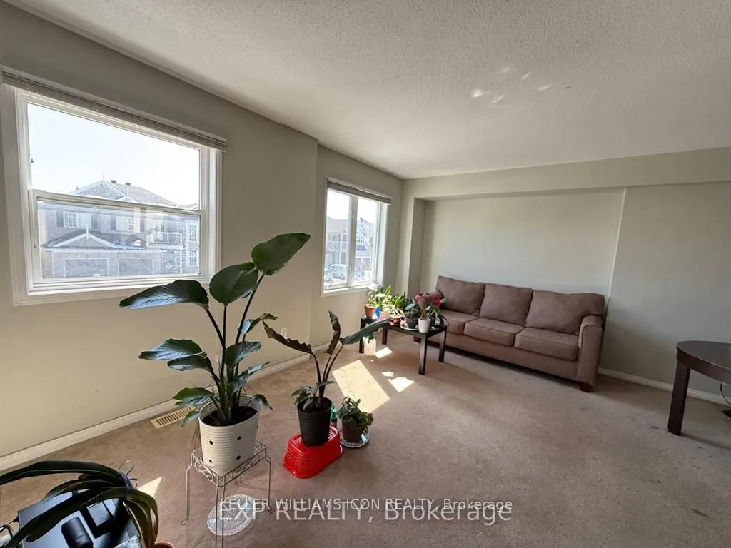 374 Moffat Pond Court