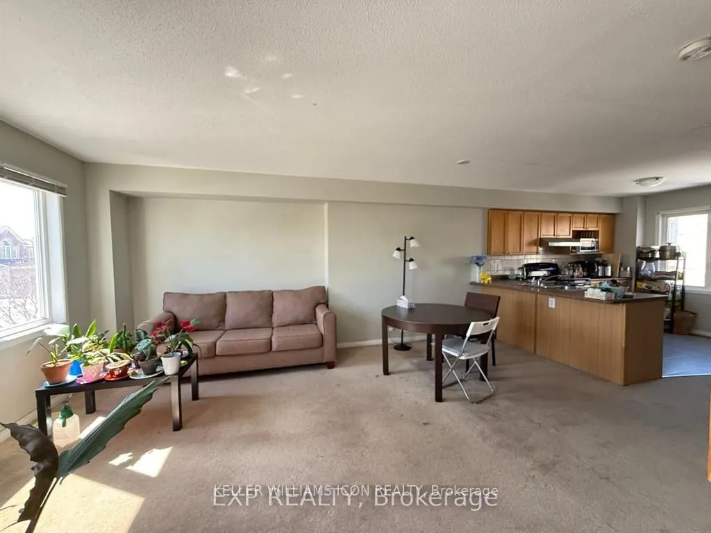 374 Moffat Pond Court
