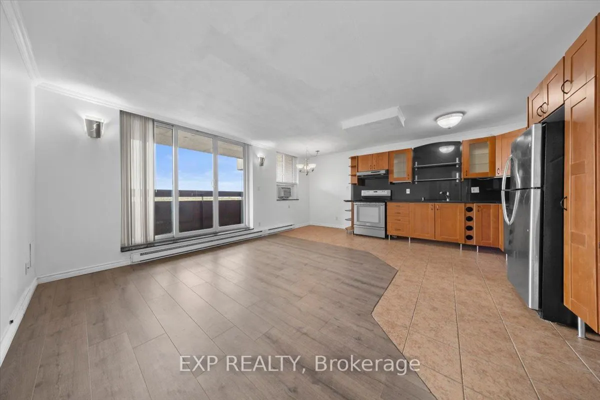 2000 Jasmine Crescent #1517