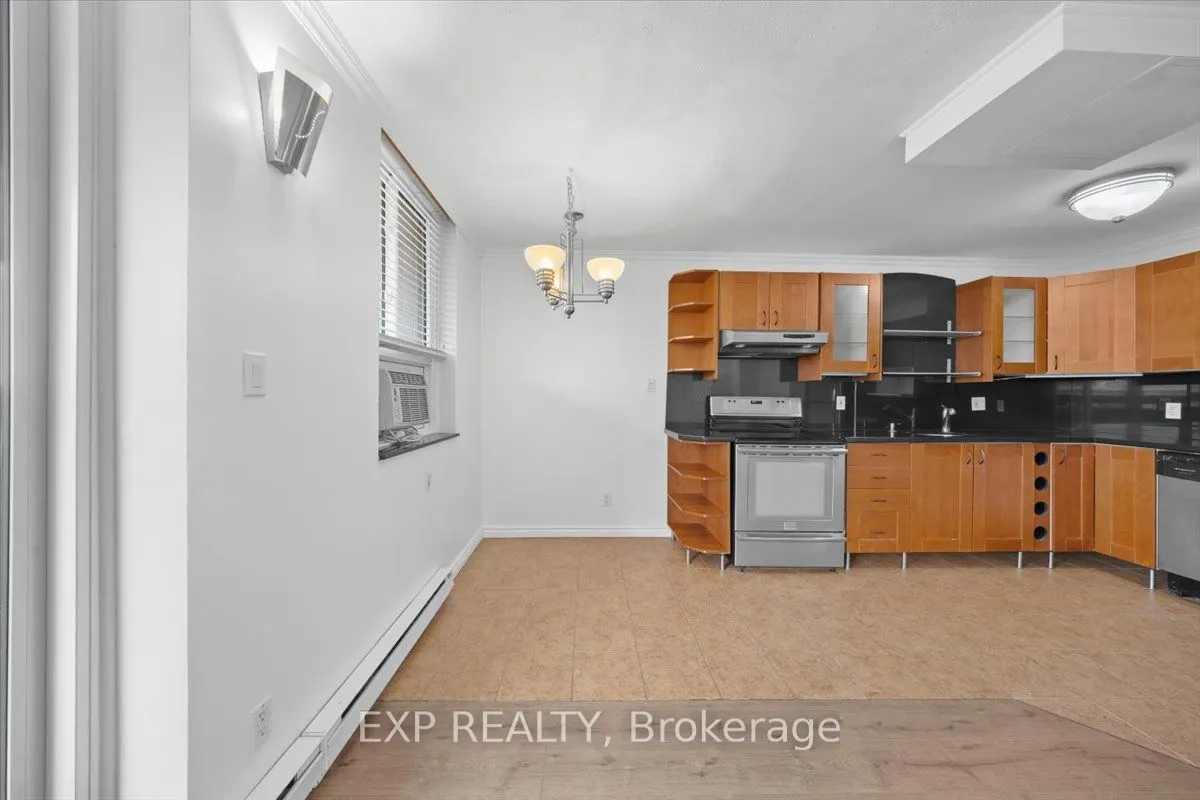2000 Jasmine Crescent #1517