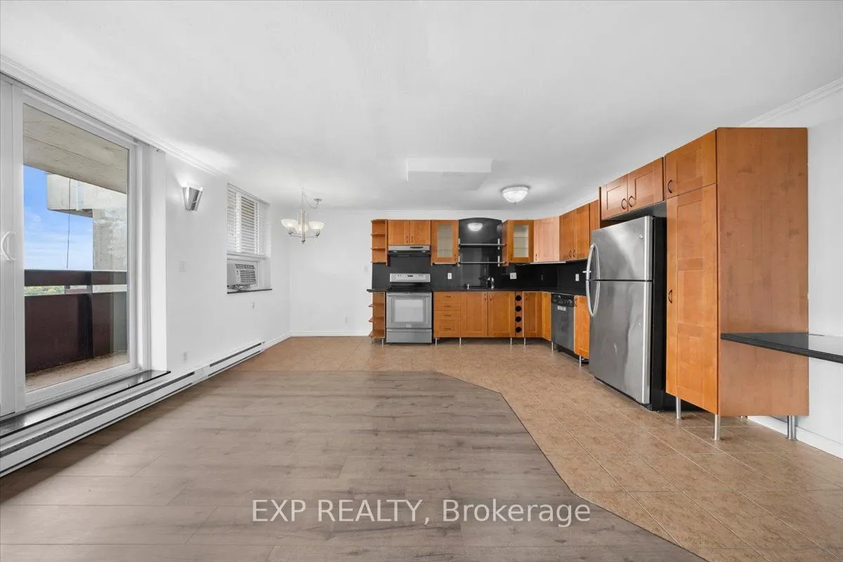 2000 Jasmine Crescent #1517