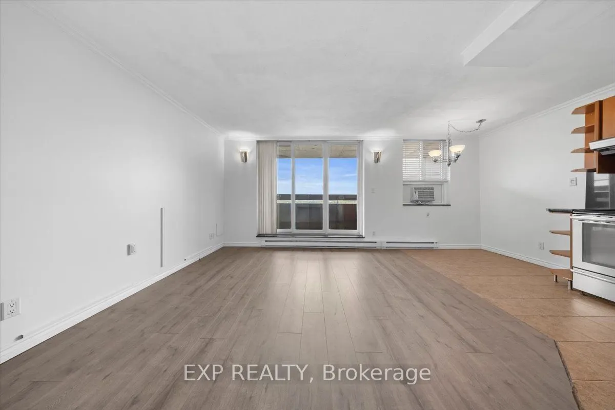 2000 Jasmine Crescent #1517