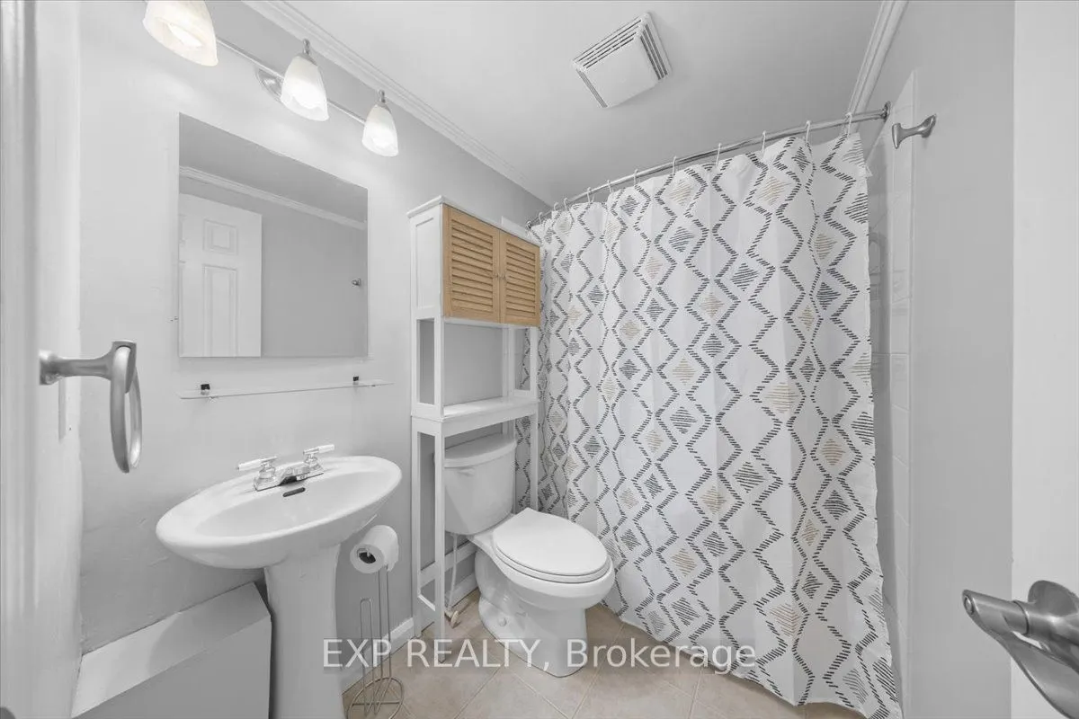 2000 Jasmine Crescent #1517