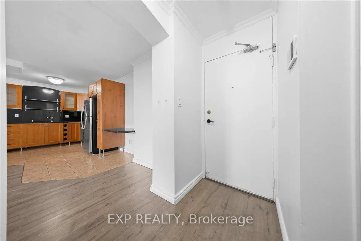 2000 Jasmine Crescent #1517