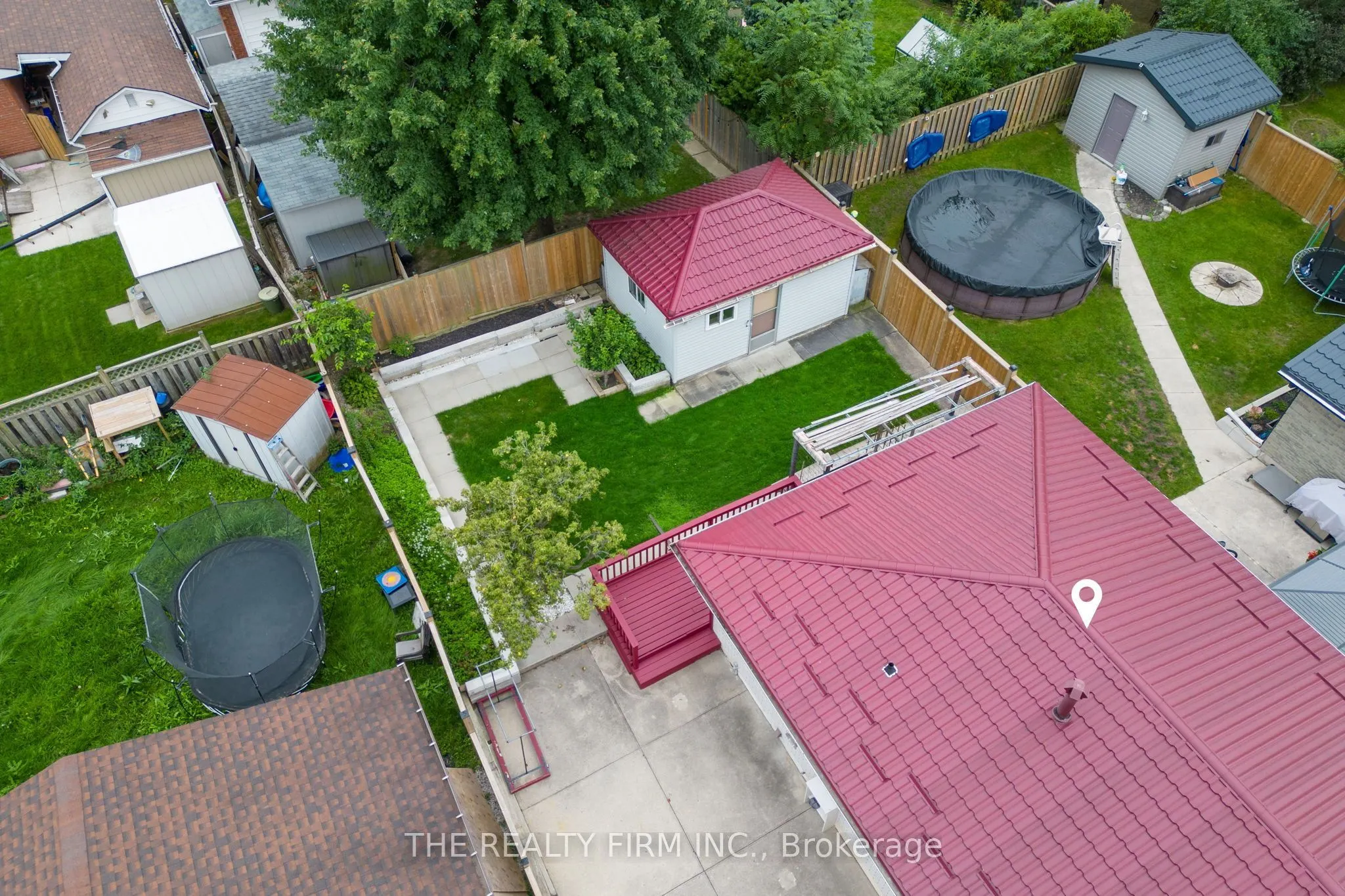 52 Barrett Crescent