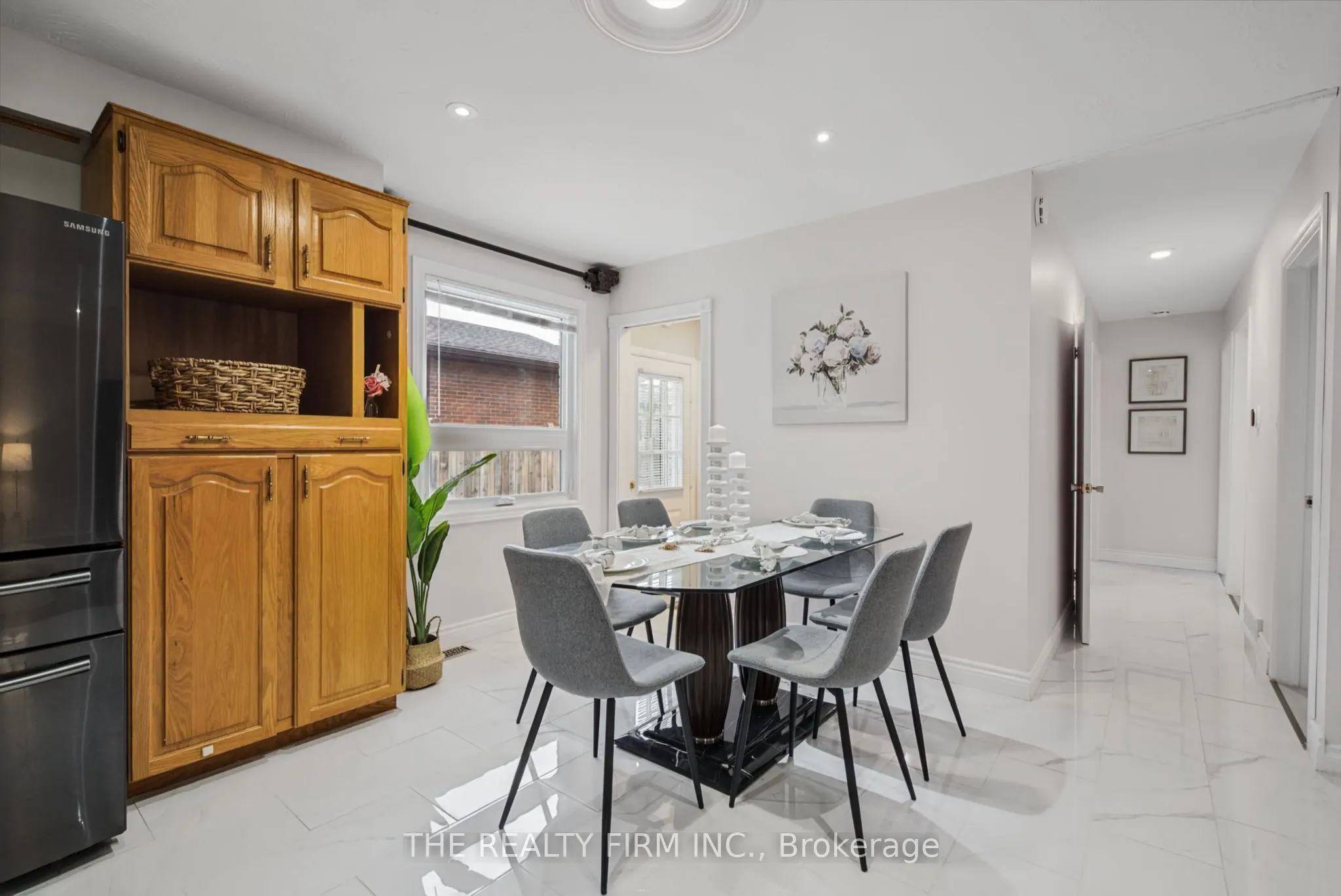 52 Barrett Crescent