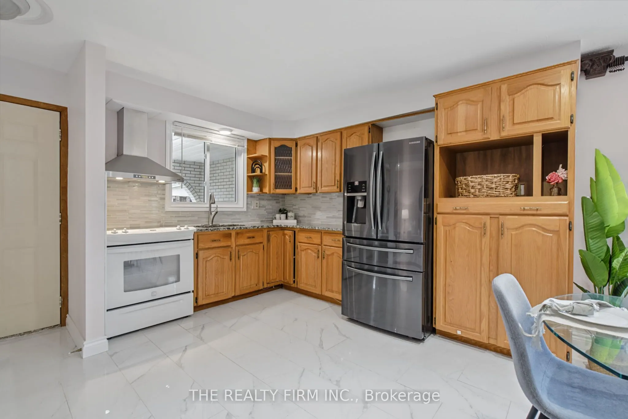 52 Barrett Crescent