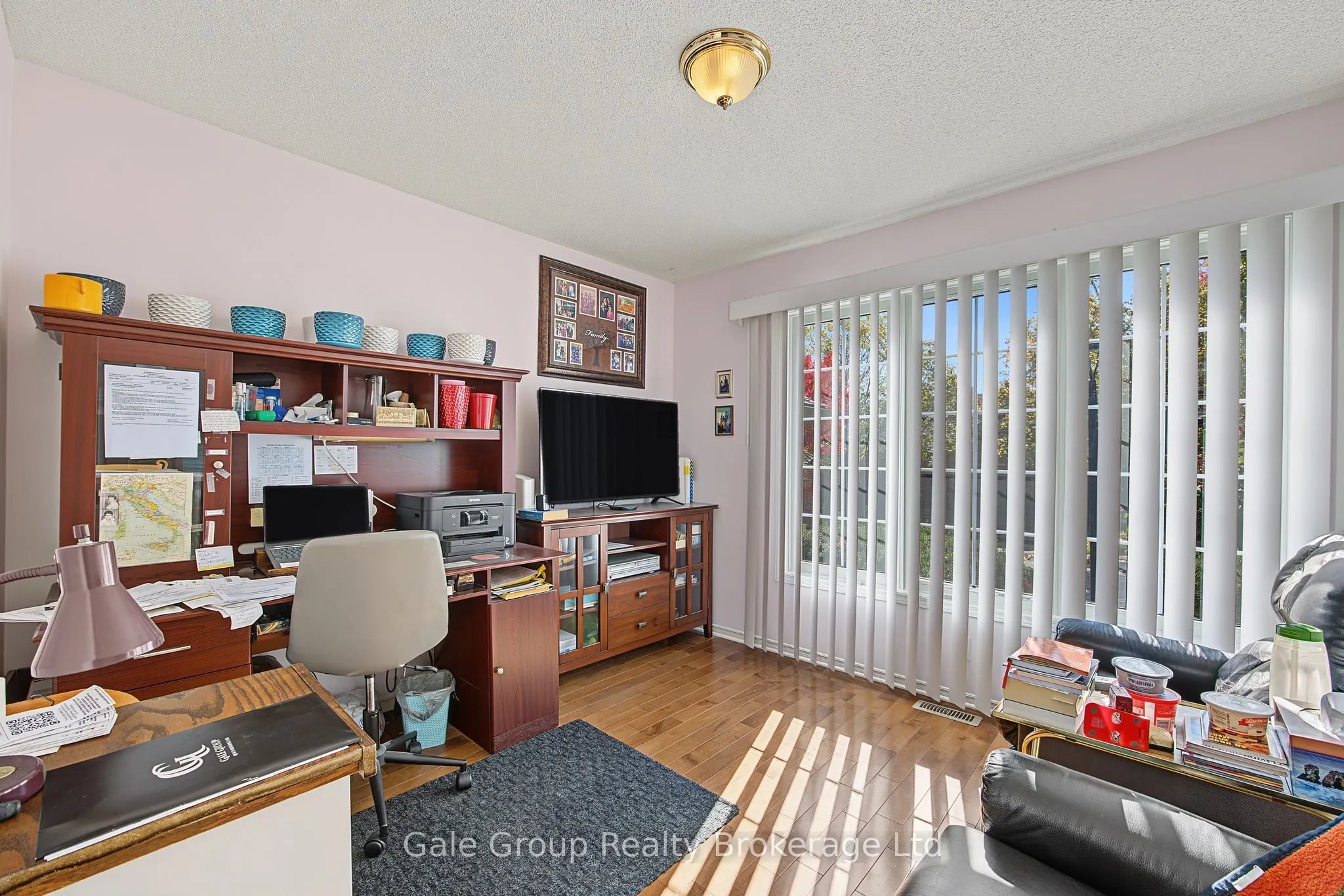537 Nova Scotia Court S #15