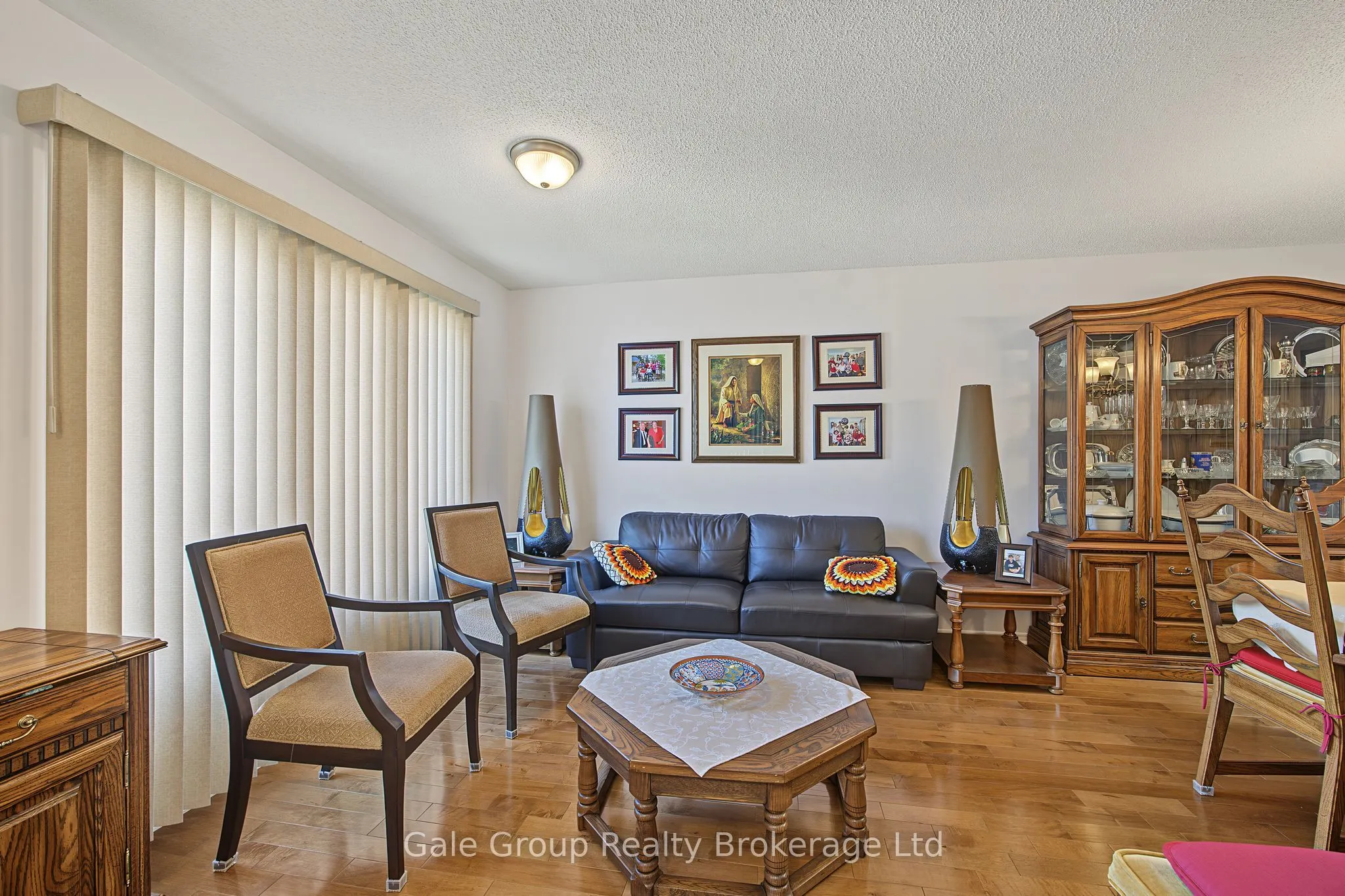 537 Nova Scotia Court S #15