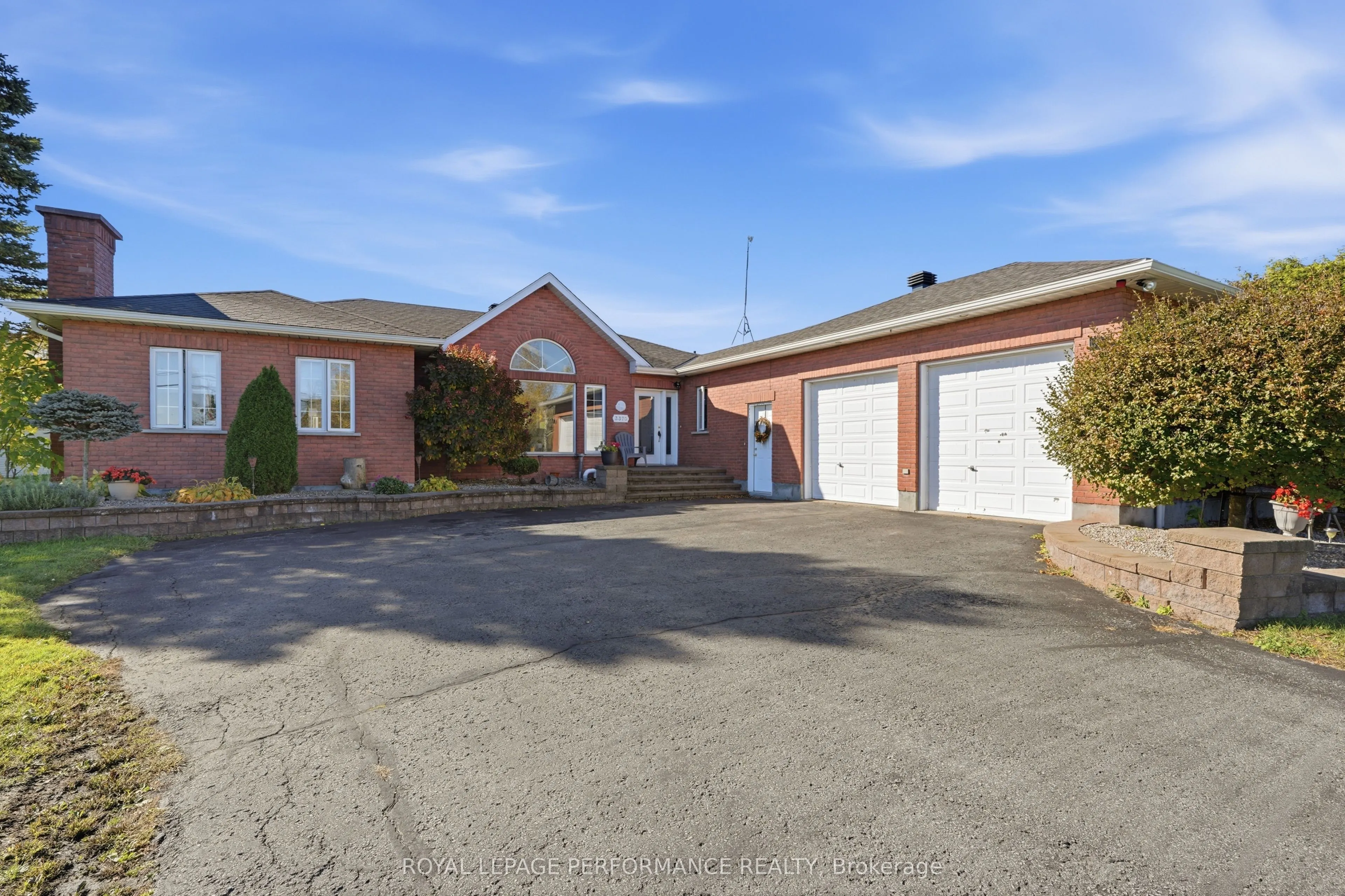 3370 Front Road