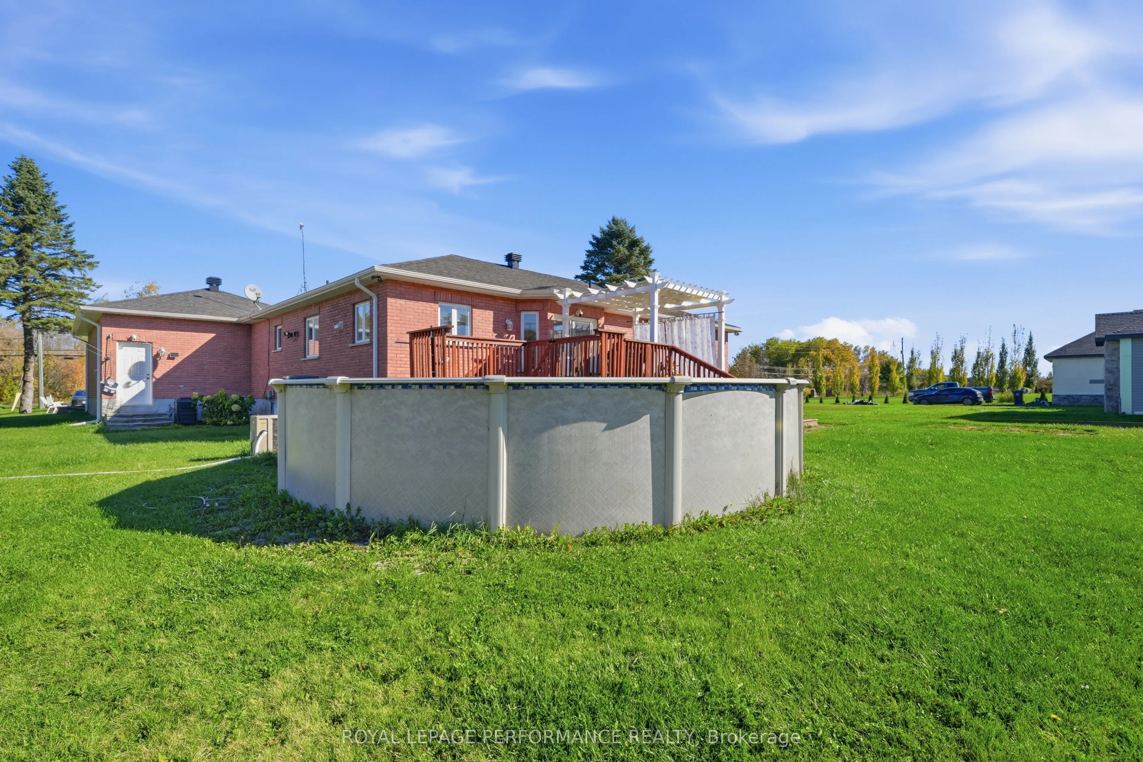 3370 Front Road