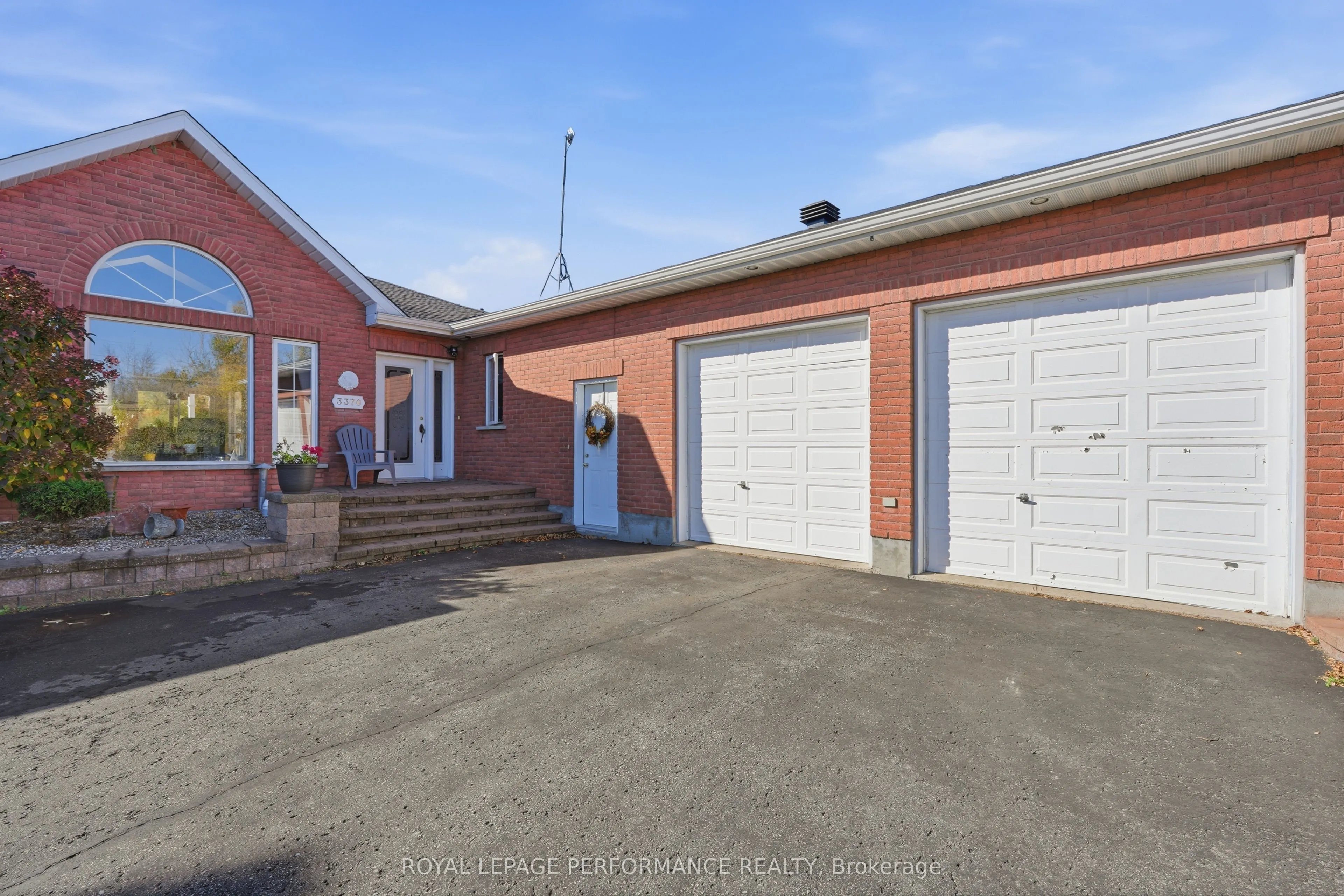 3370 Front Road