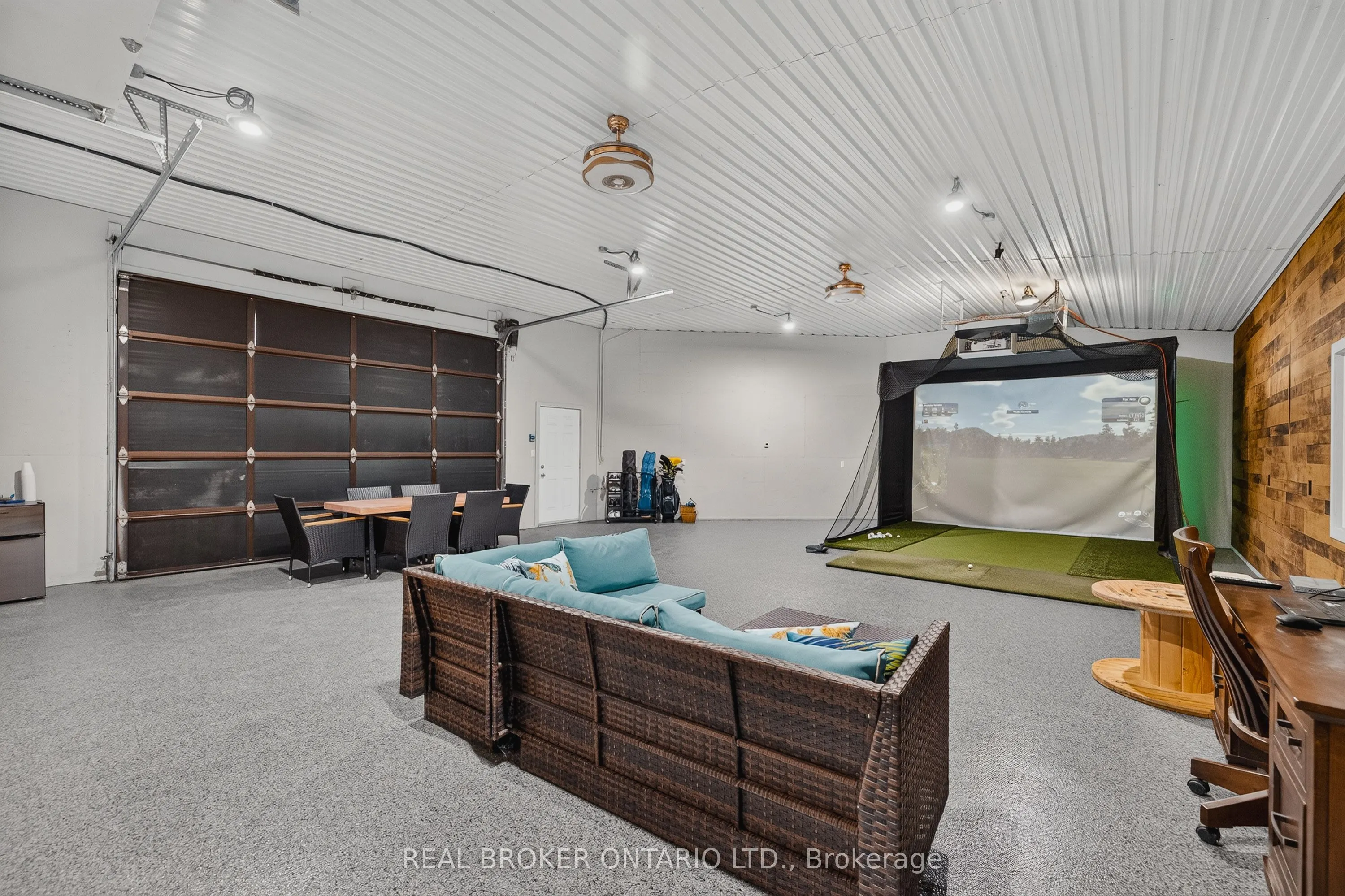 9161 Wellington Road 5