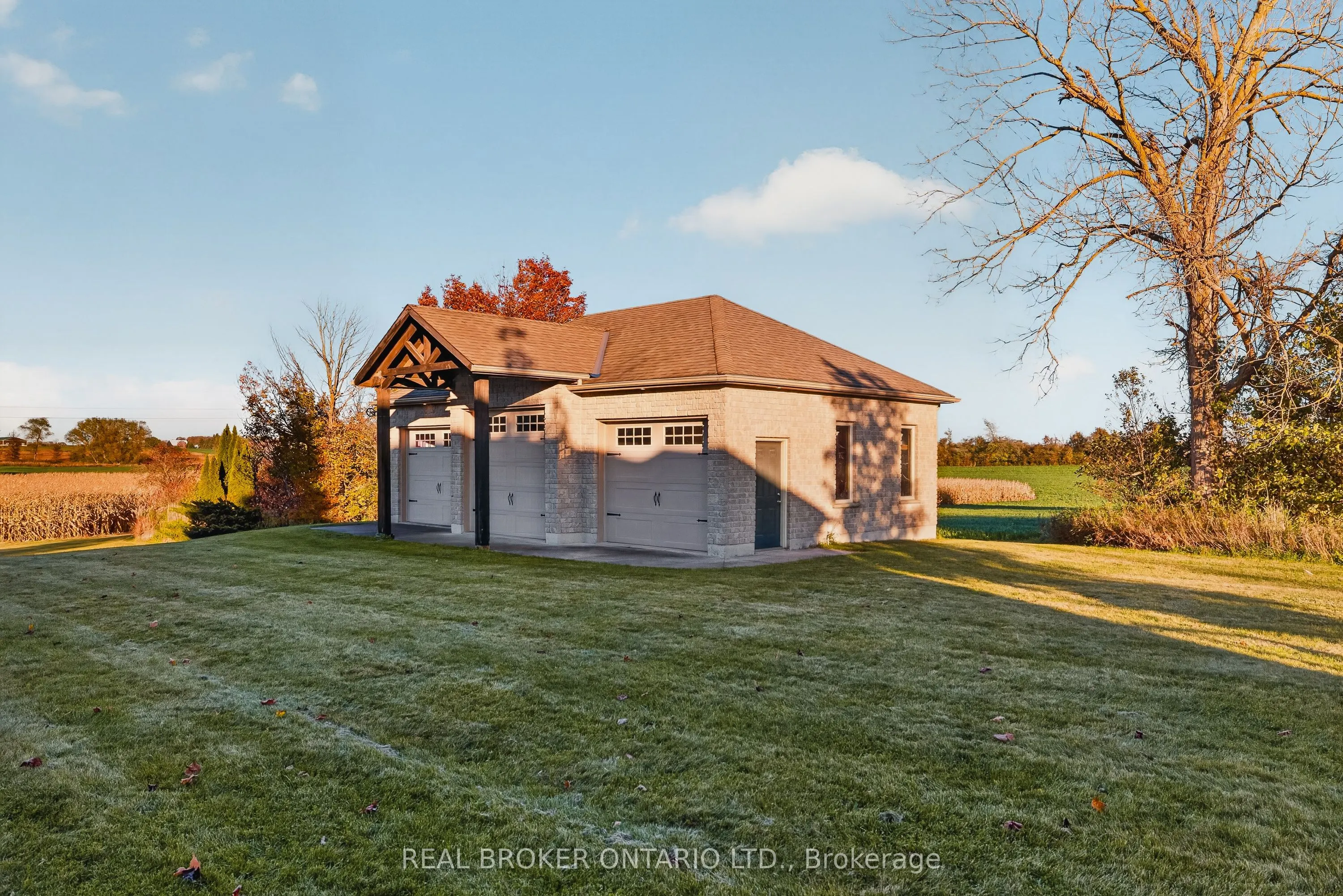 9161 Wellington Road 5