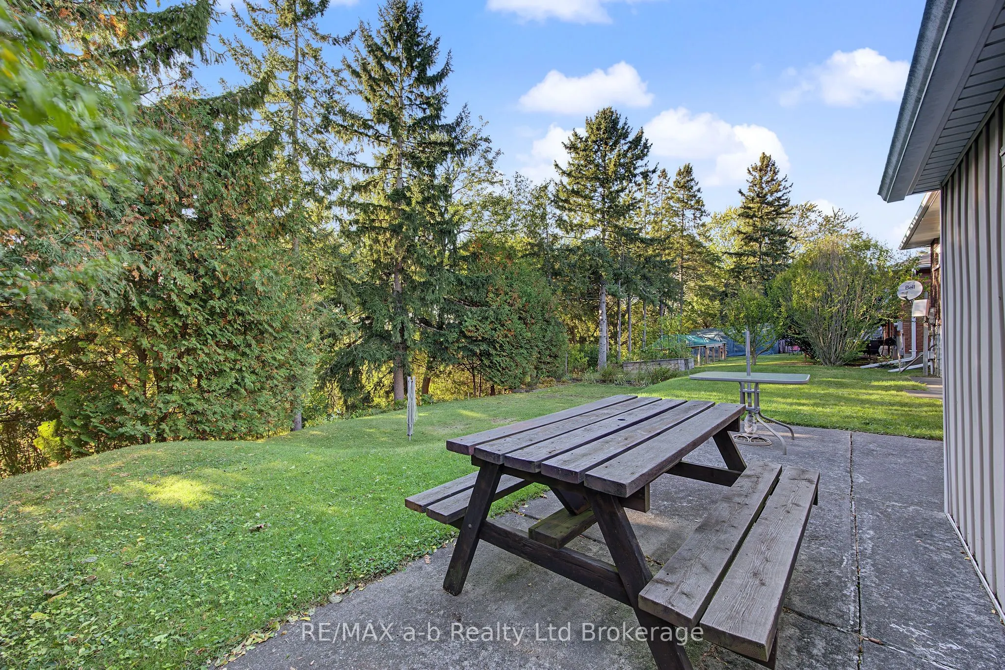20 Pinecrest Avenue