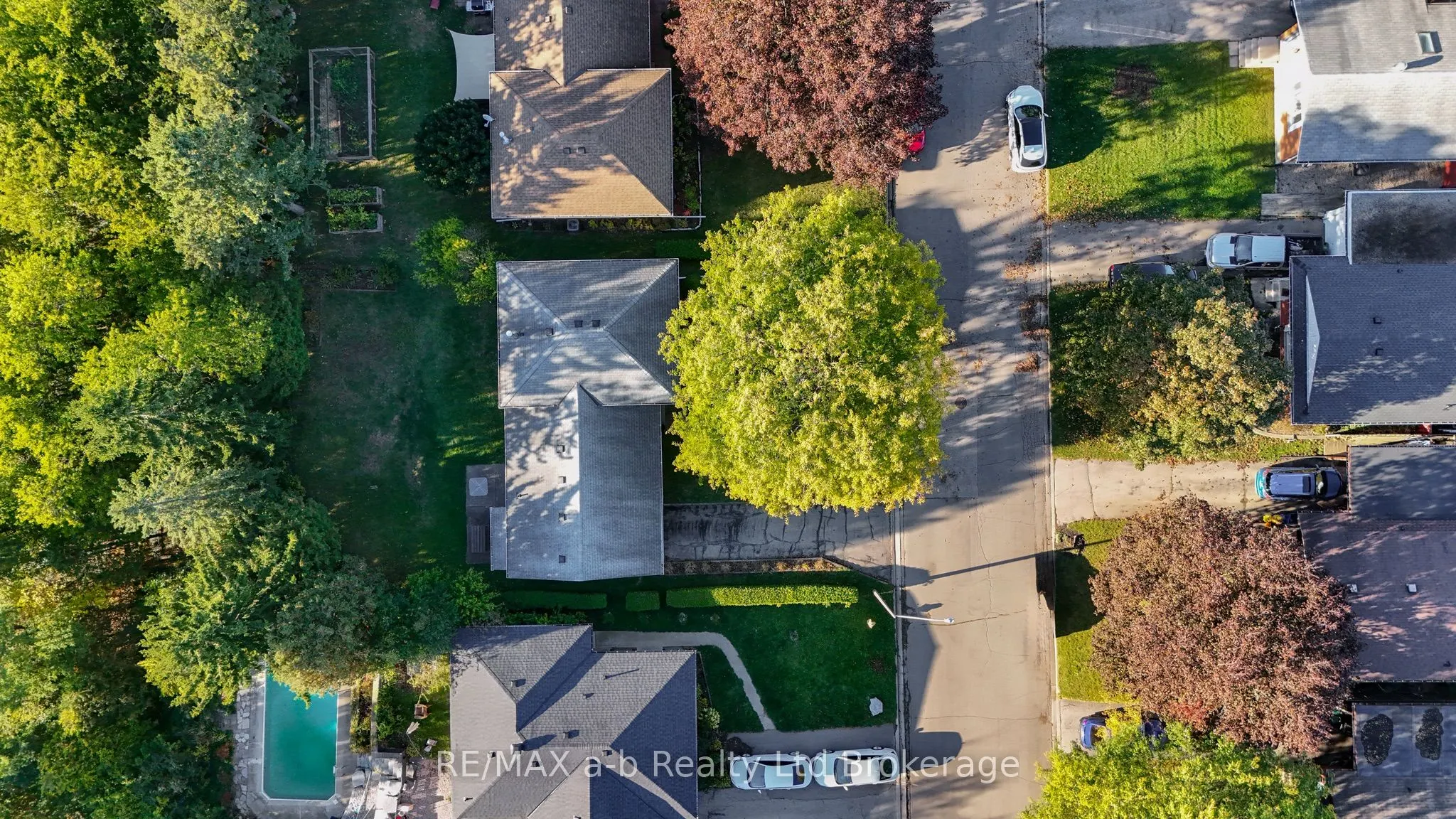 20 Pinecrest Avenue