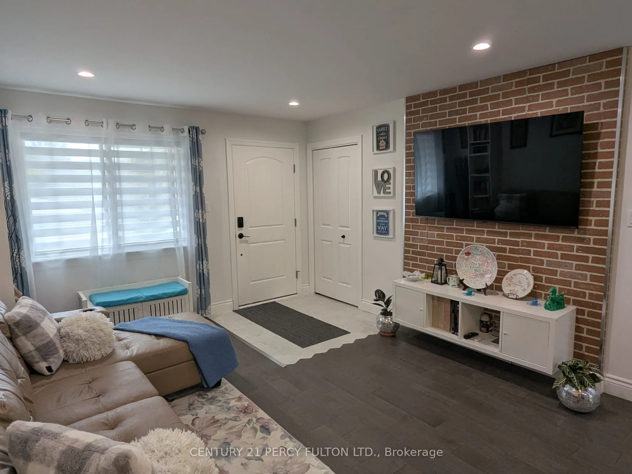 96 Livingstone Street