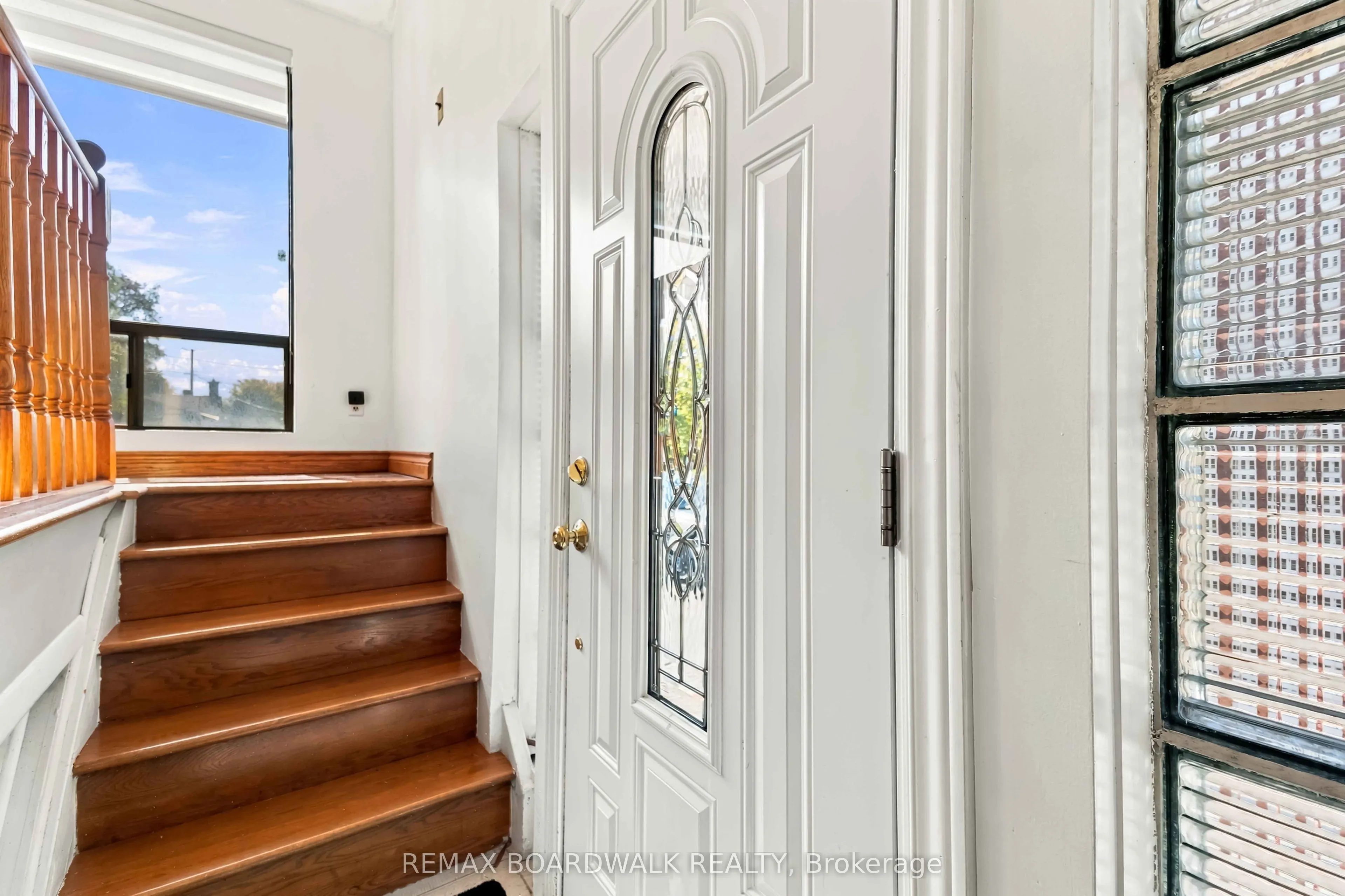 2173 Carnegie Street