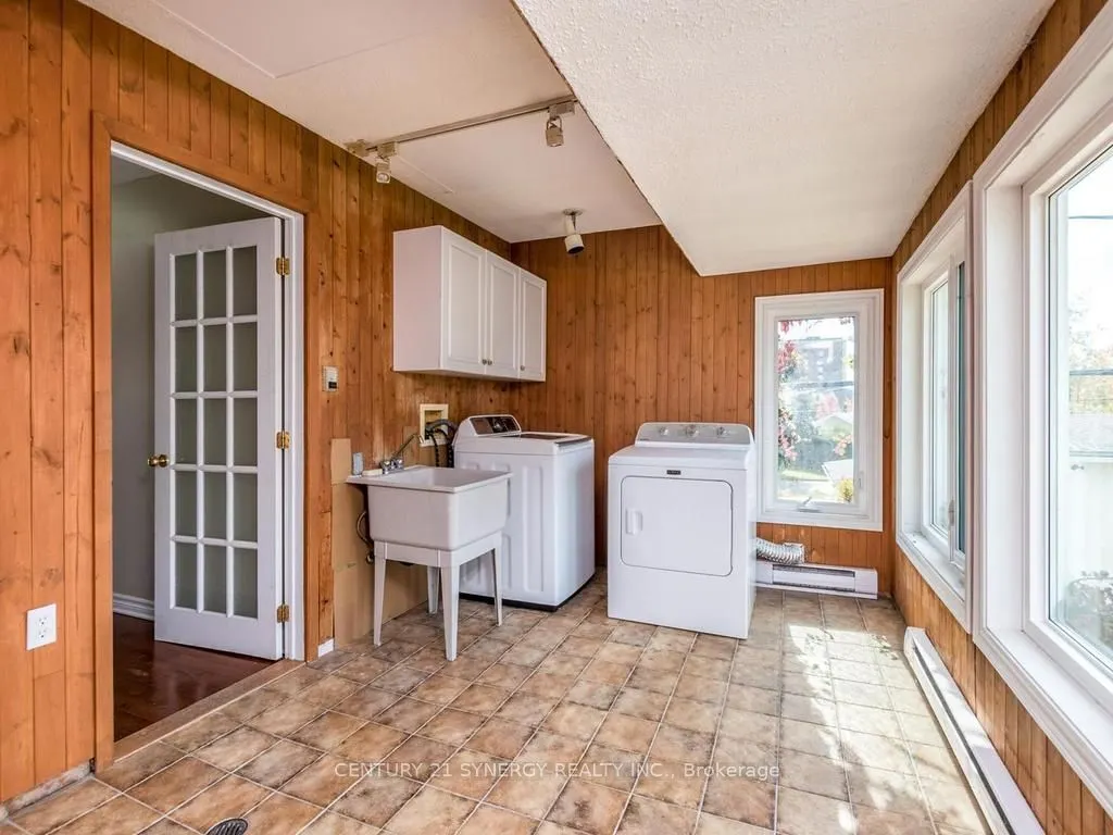 2298 Bowman Road