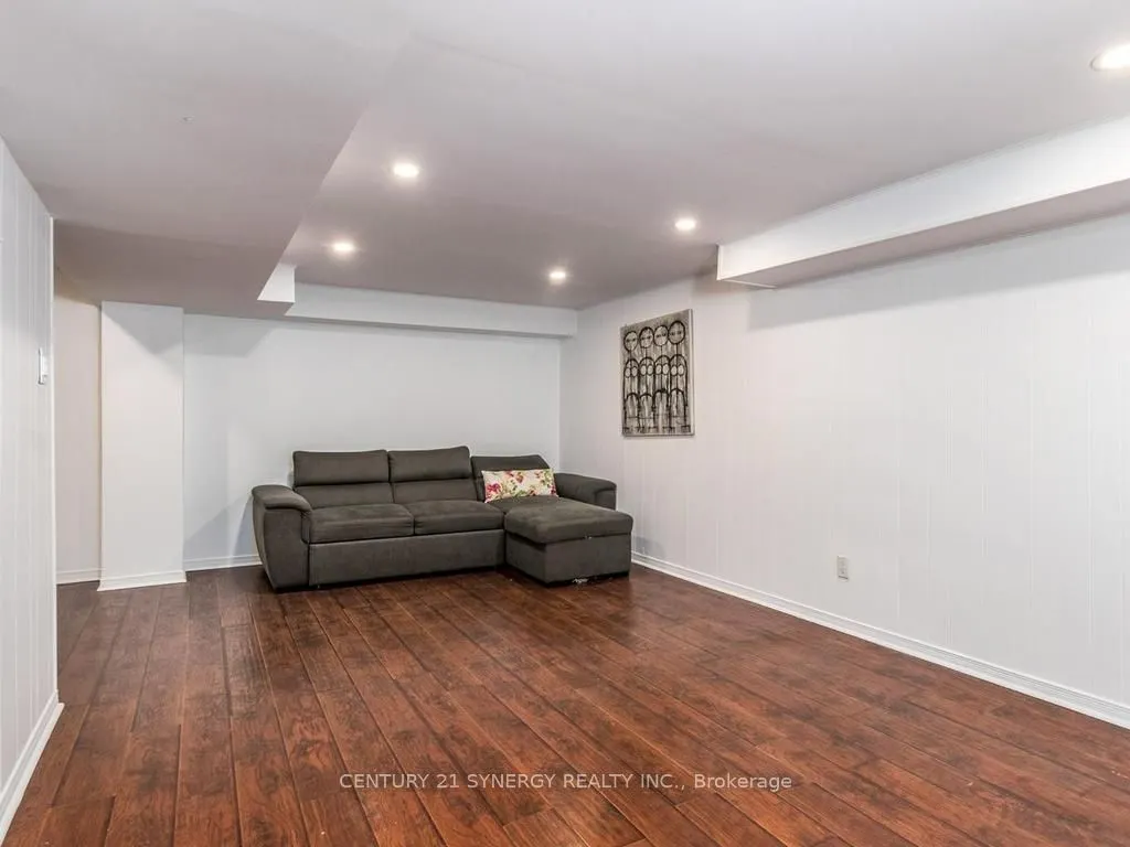 2298 Bowman Road