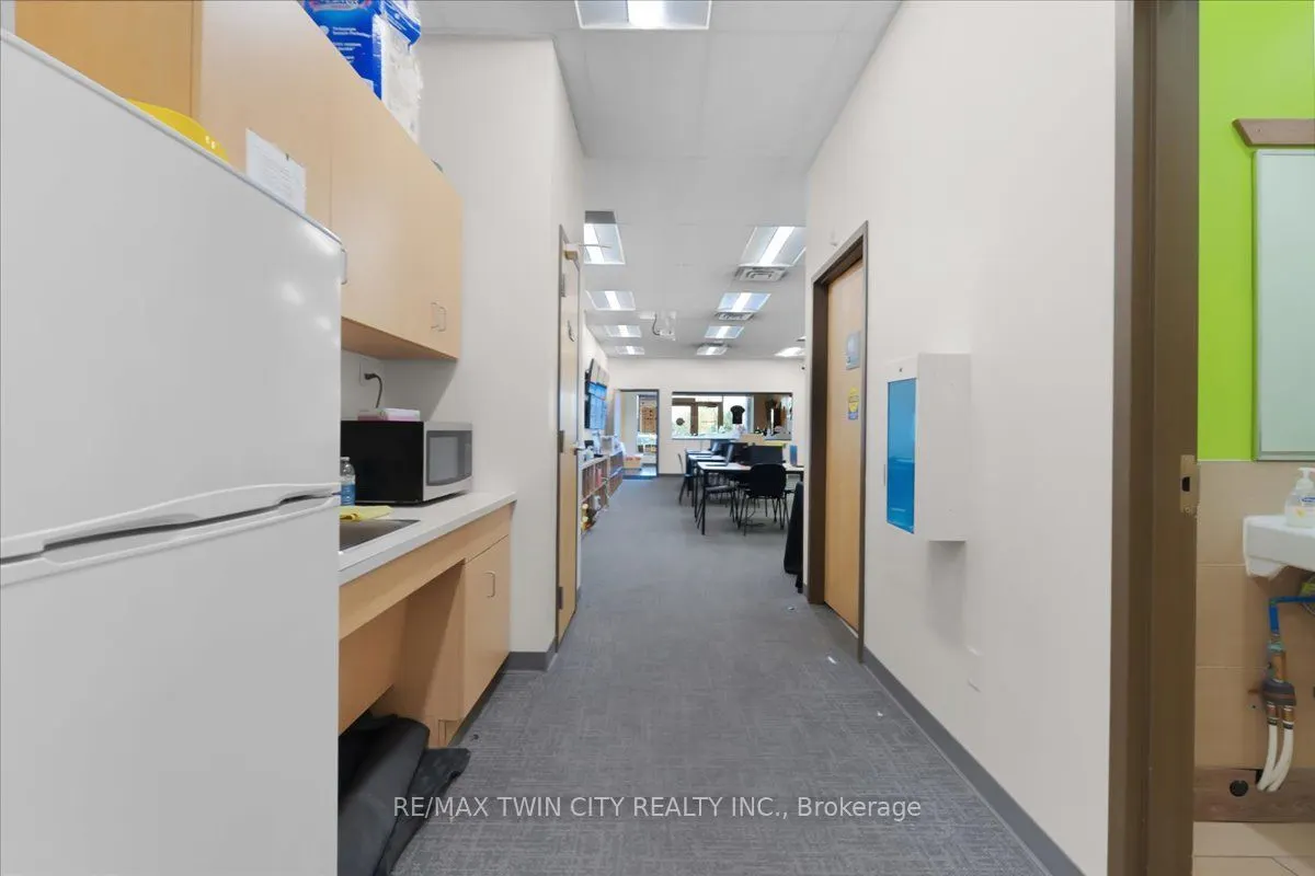 450 Columbia Street West Street W #3