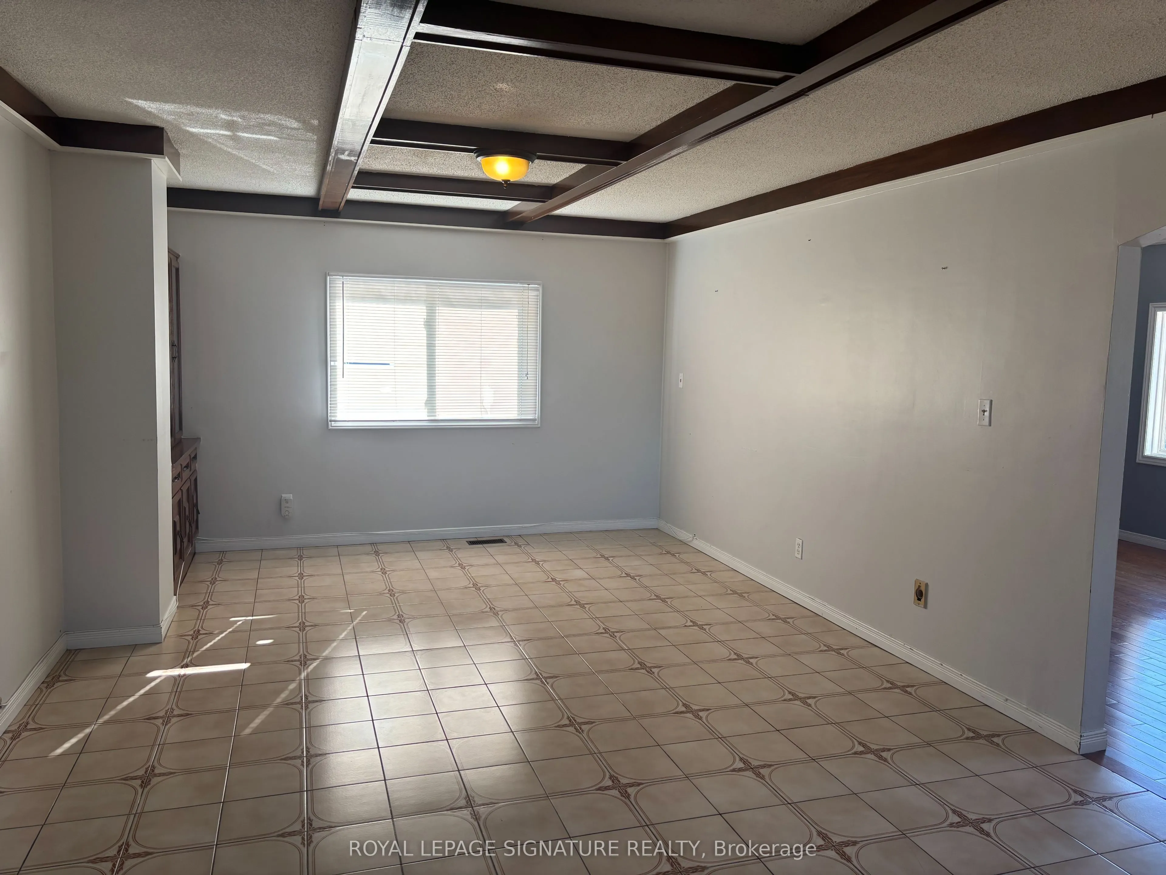 232 Barton Street #Upper