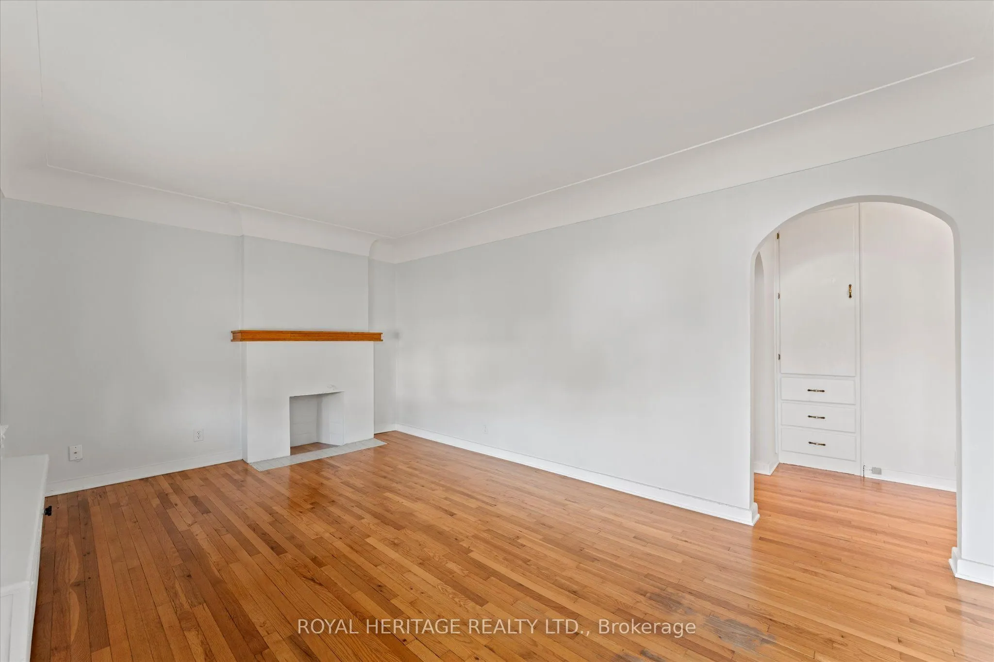 461 Lauzon Road