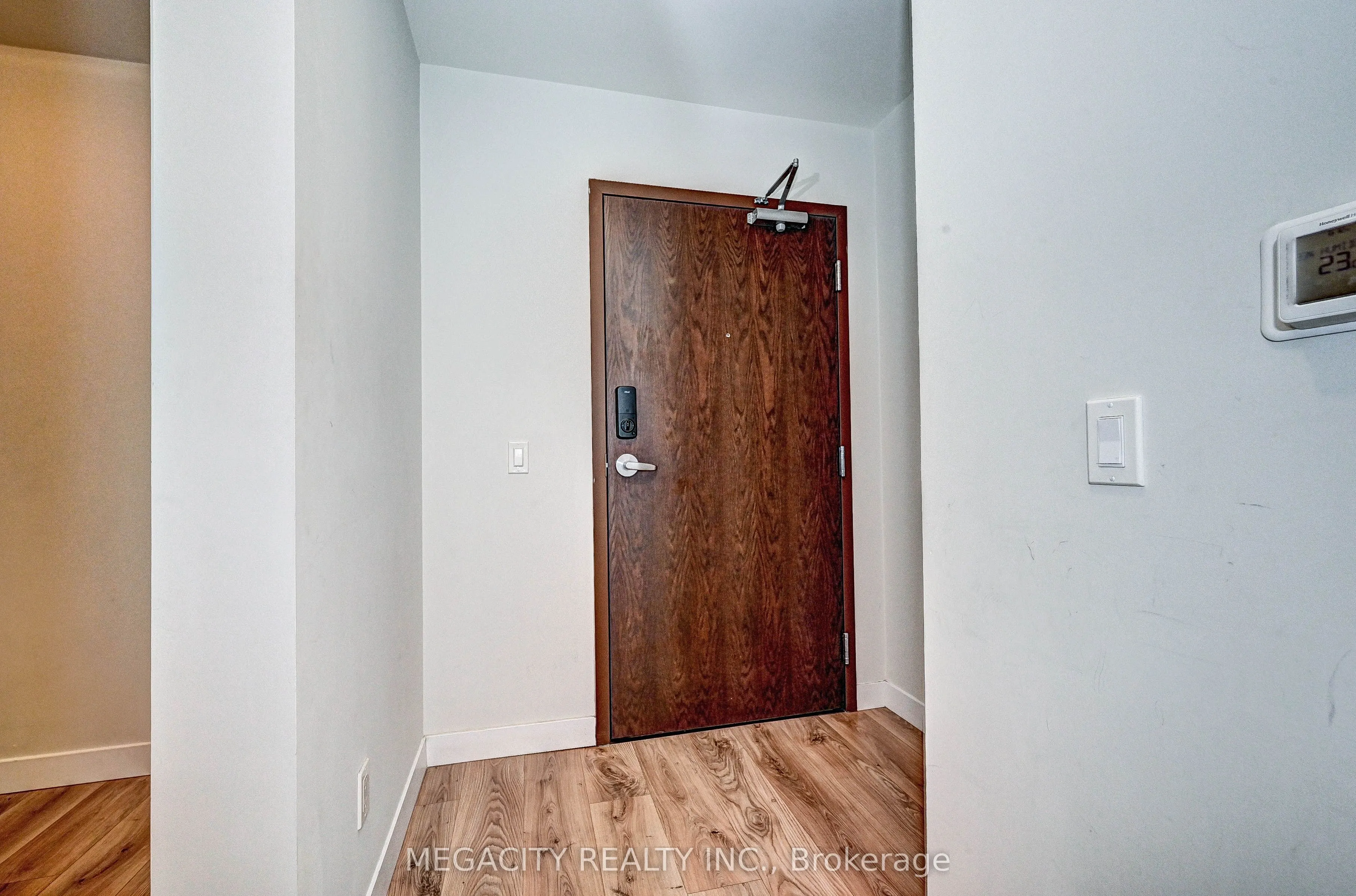 60 Frederick Street #305