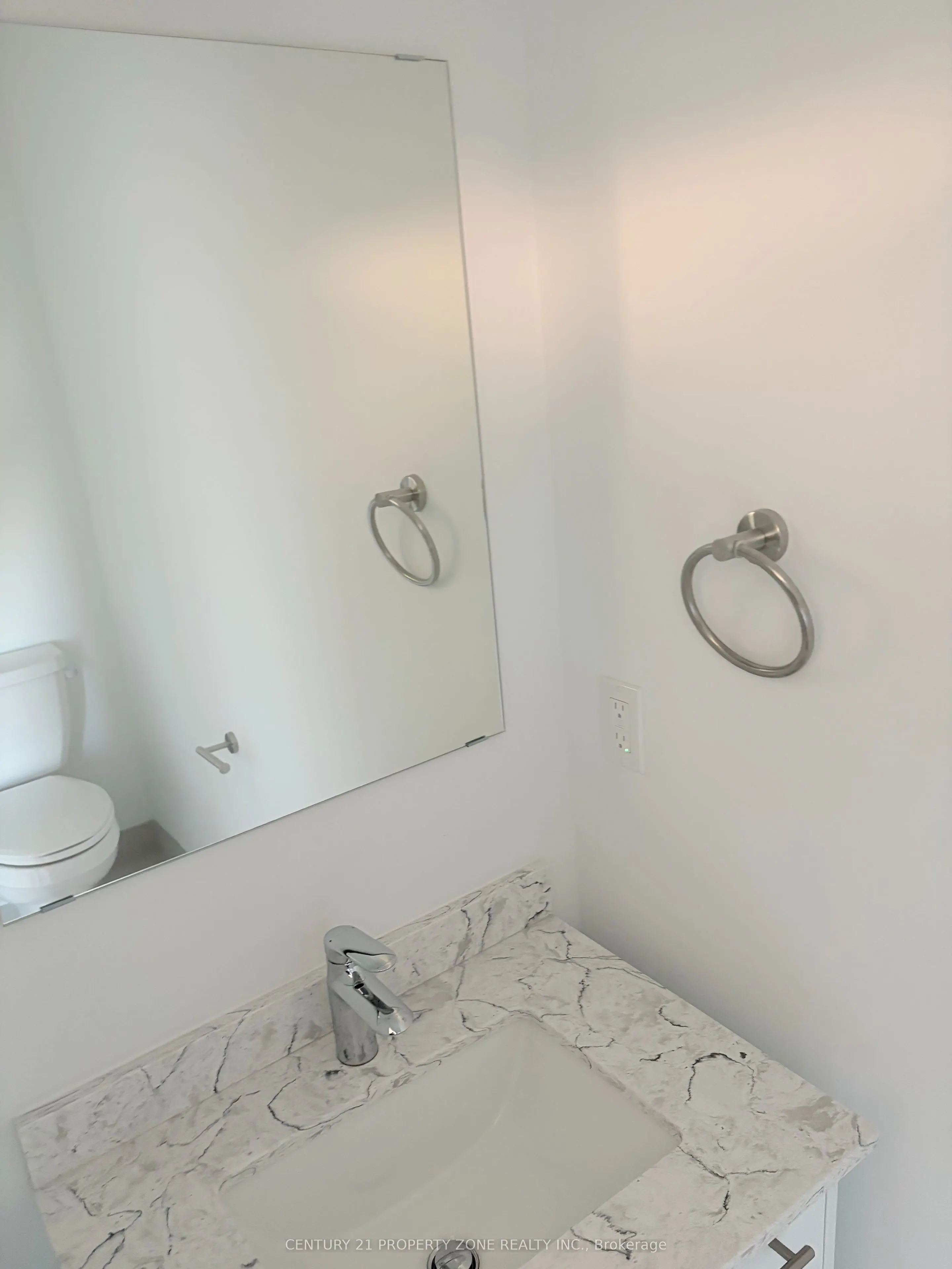 30 Francis Street S #3406