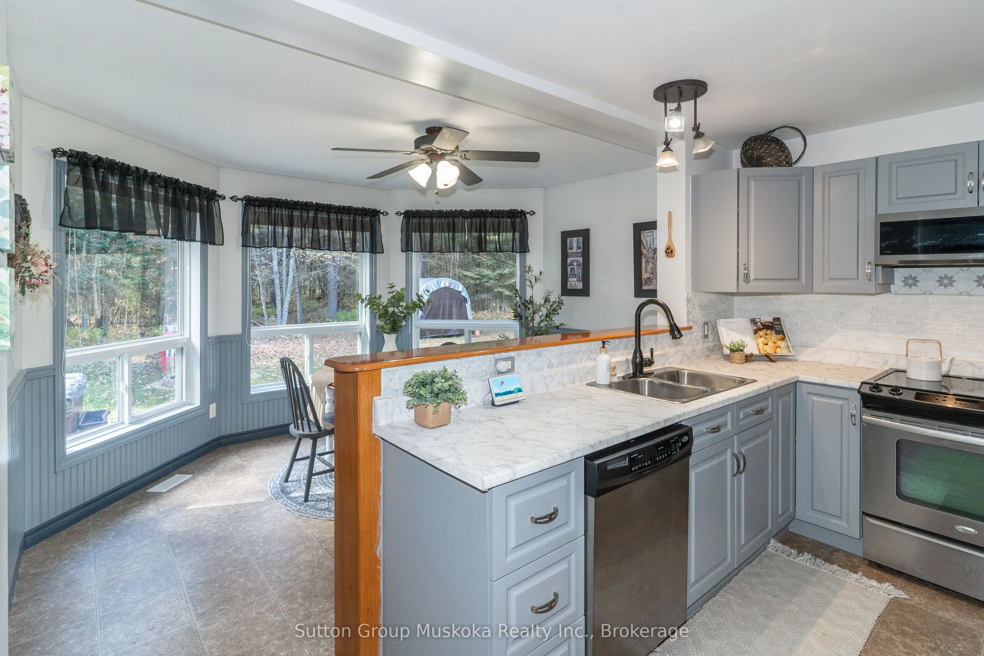 26 Centurion Crescent