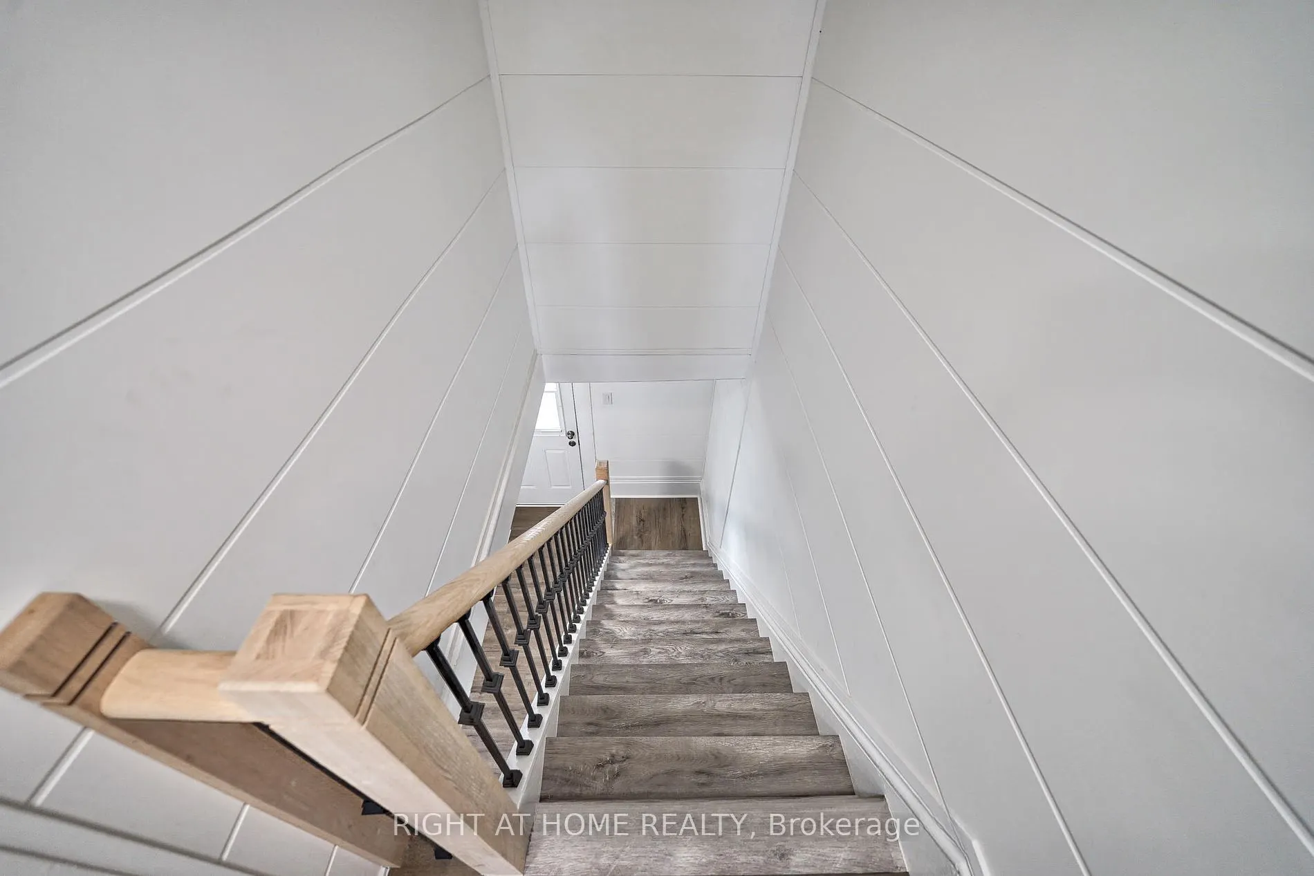 15 Asher Street