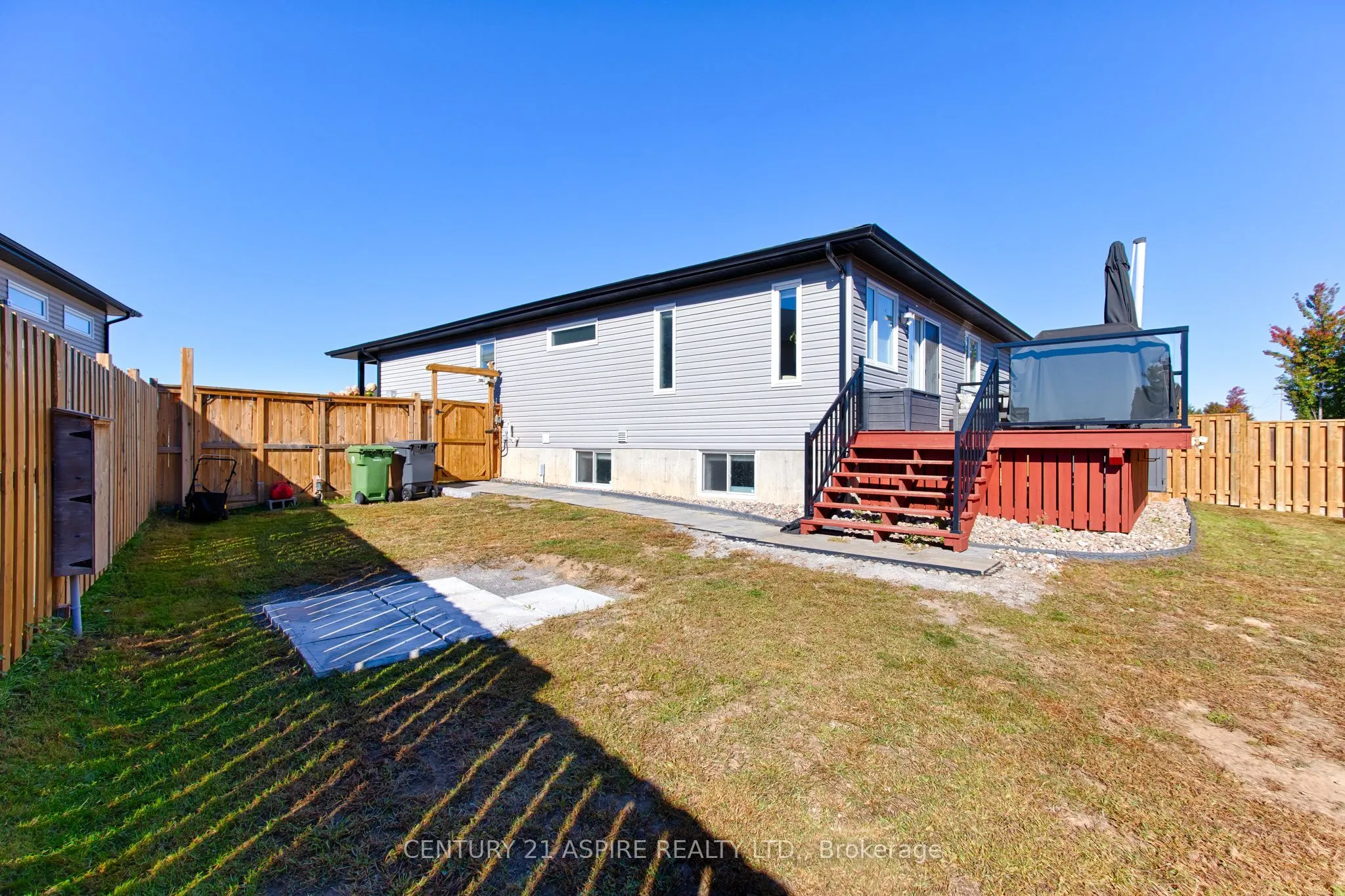59 Noble Crescent